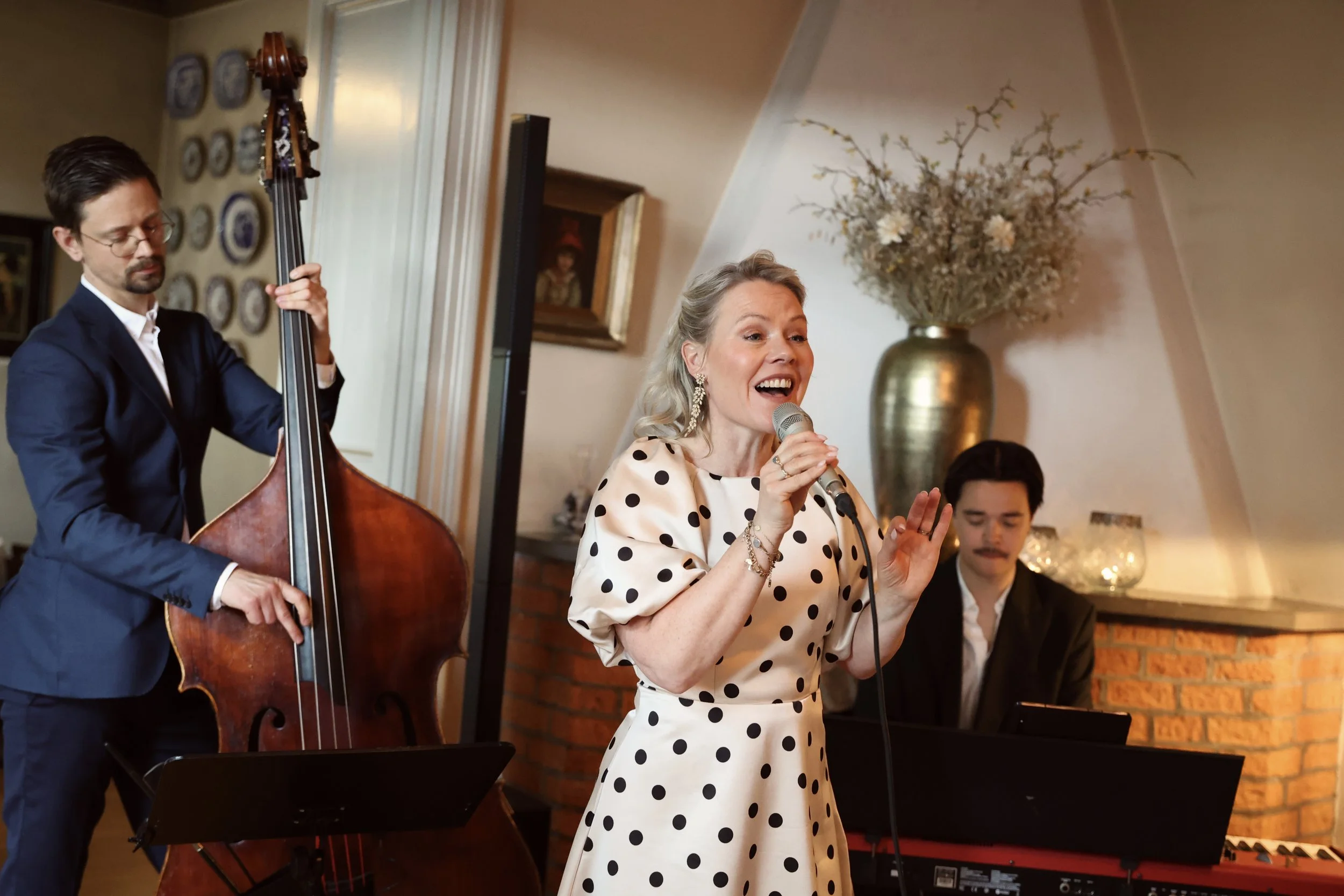 Sundborns Kapell uppträder med livemusik på bröllop i Bohuslän