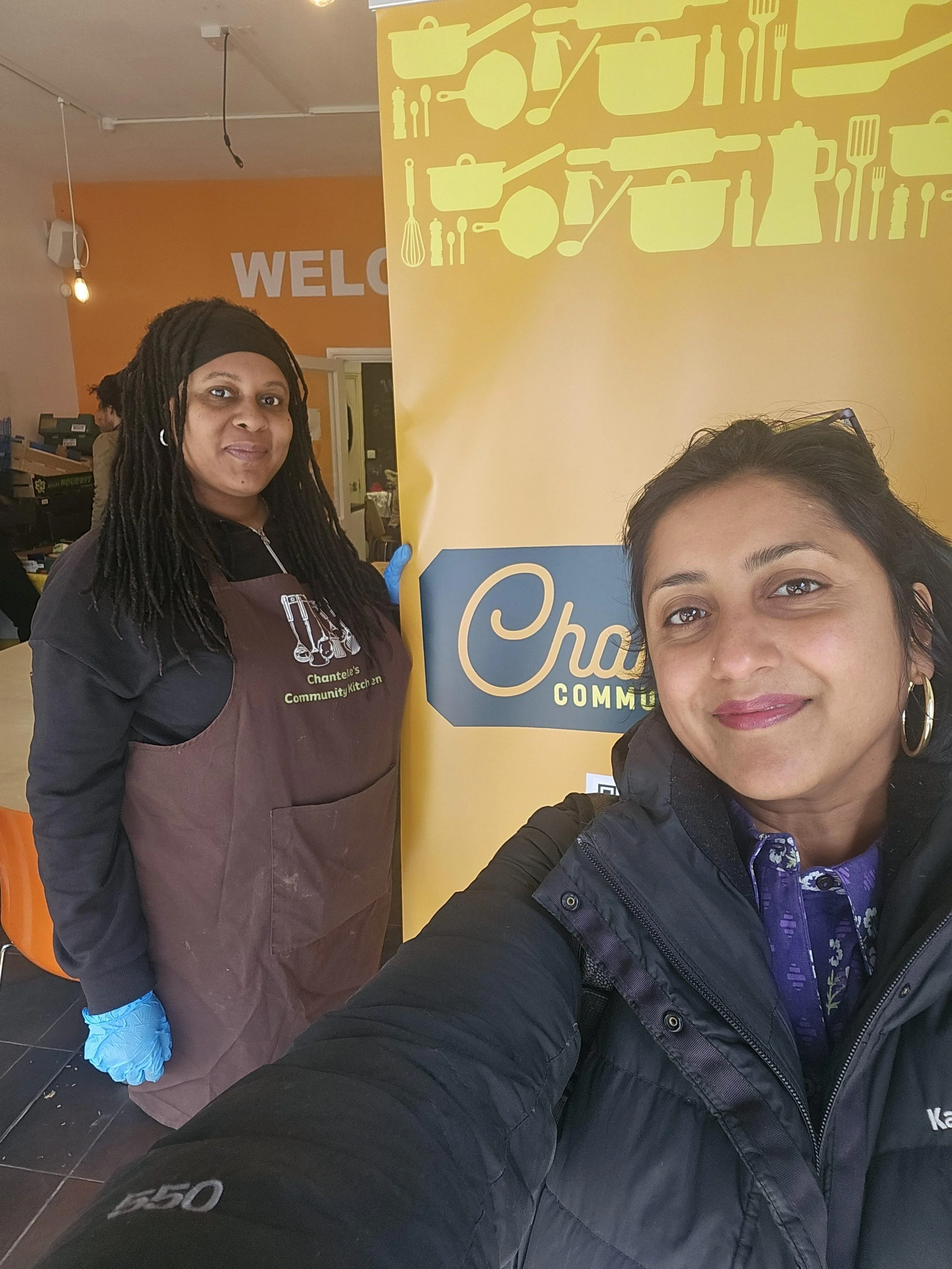 Updating Chantelle from the community Kitchen about our plans with the garden. What a wonderful organisation for the local residents to have access to!