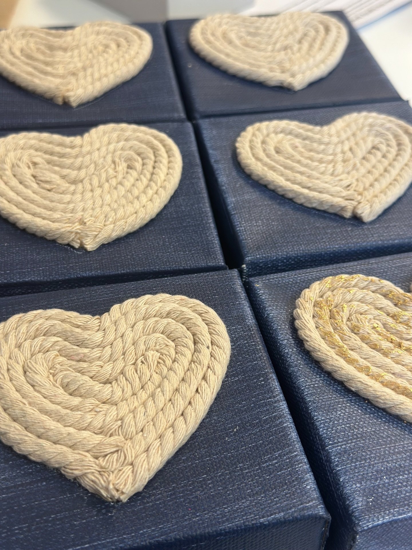 Thursday 10-5/Friday 12:30-4/Sat 11-3
Just adding the gold foil. Two are sold, but have 4 left. Also have 3 Pats available, and added a few more to Valentines and Irish. 

I thought it was Friday, so feeling like a bonus day today! #ropeart #mixedmed