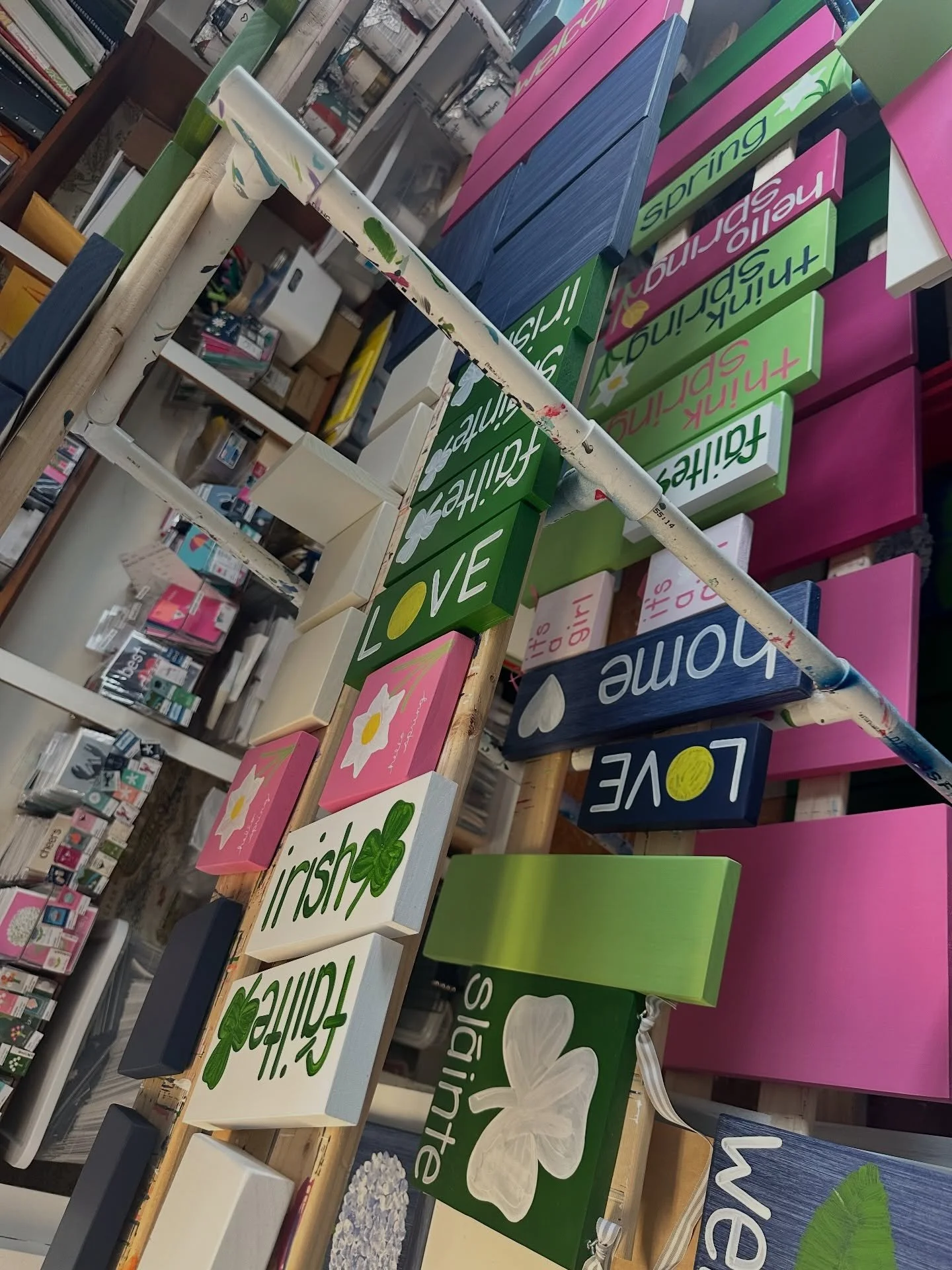 The current situation... 
Thursday 10-5/Friday - CLOSED/Sat 11-3
#barnshop #love #spreadthelove❤️