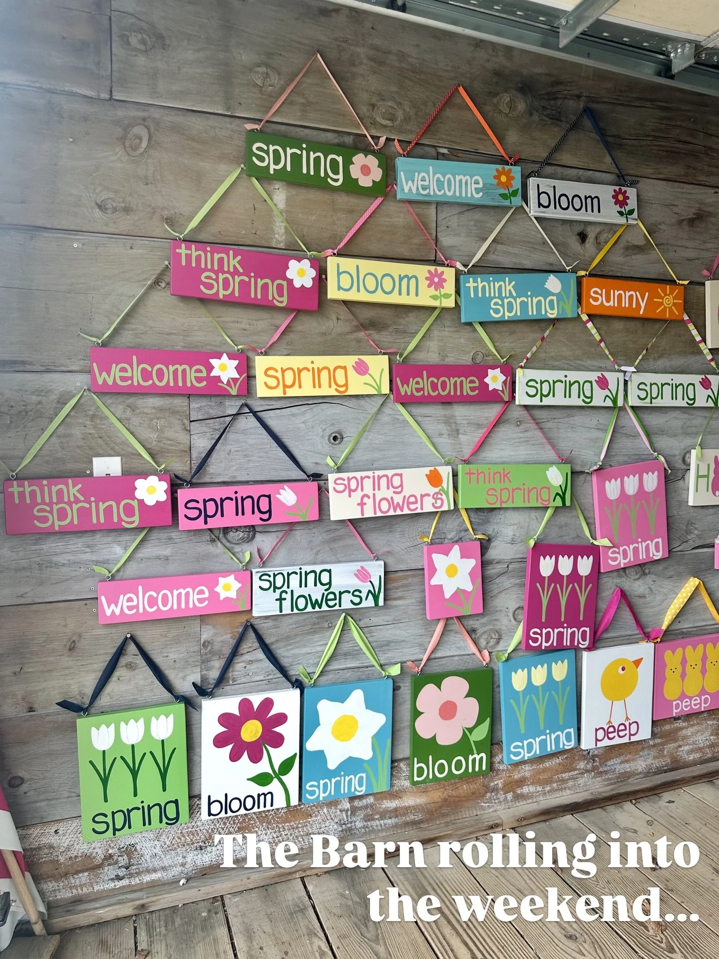 Its Friday, and we are rolling into the weekend with lots of spring &amp; easter! Yeah the weekend! #southshorema #easter #spring