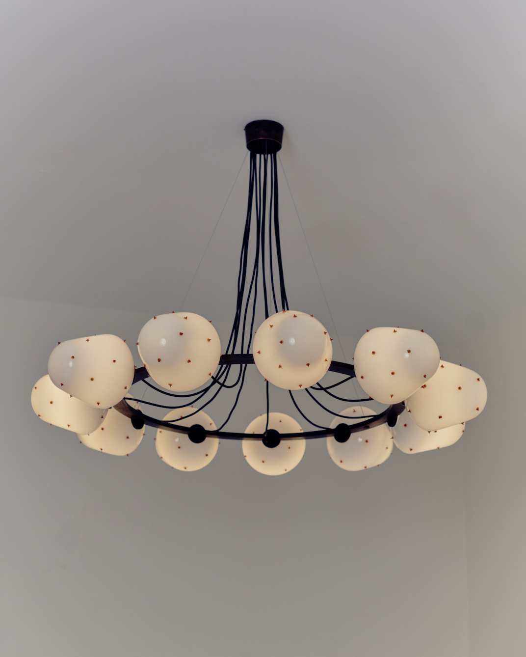 Marie & Alexandre - Berries T11 Chandelier, 2025