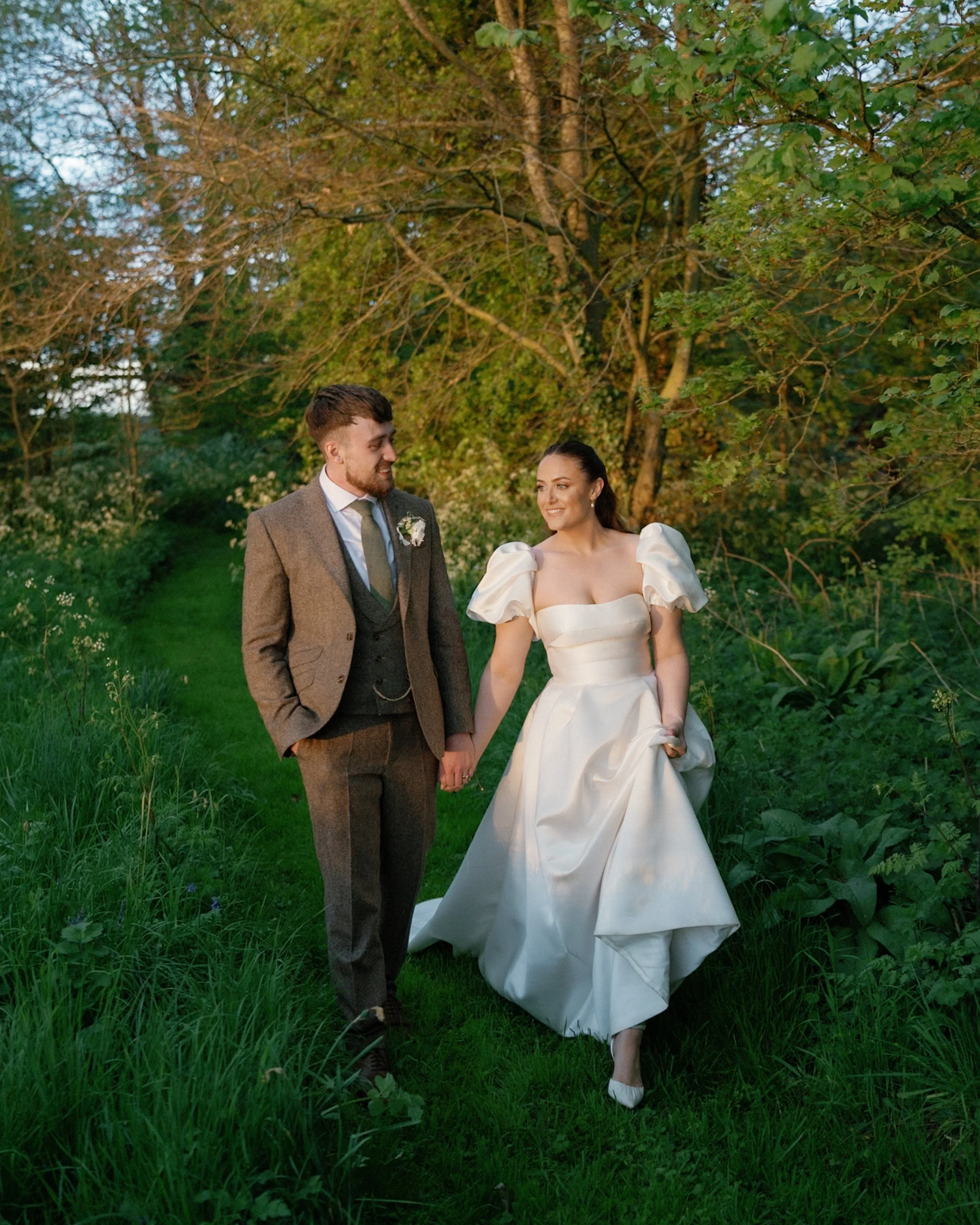 A Beautiful Elmore Court Wedding in the Cotswolds — Refined &amp; Relaxed