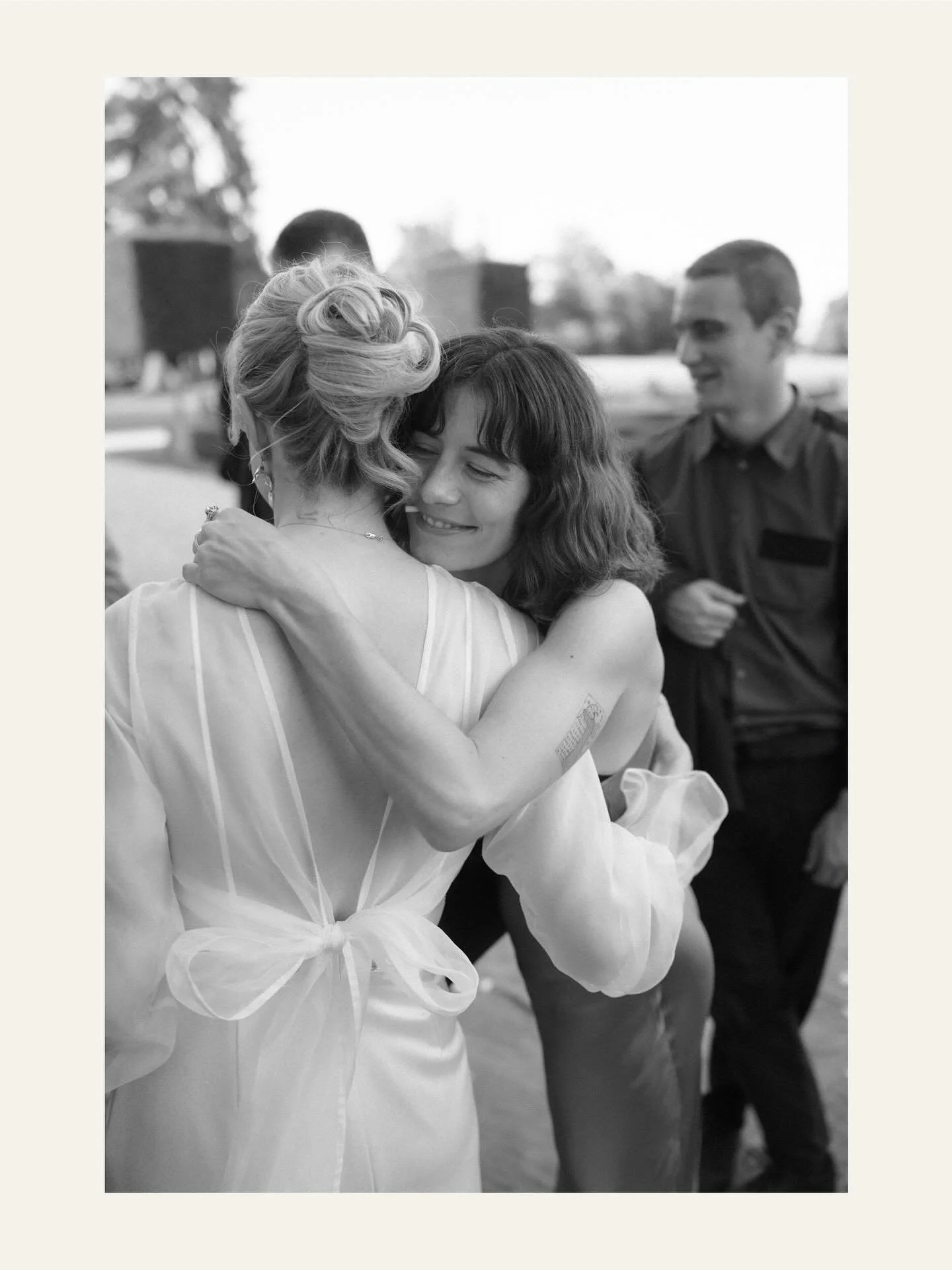 Purely candids.

After delivering over 40,000 images in 2025, it became clear that the moments that matter most are the ones you never plan. The glances, the reactions, the in-betweens, the parts of the day that make up 90% of the story, yet so often