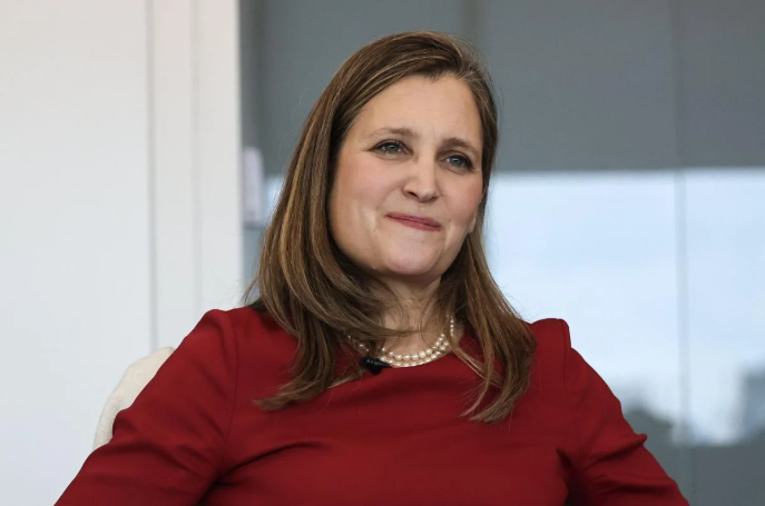 Chrystia Freeland Proposes Cash Incentives to Bring Canadian Doctors Home