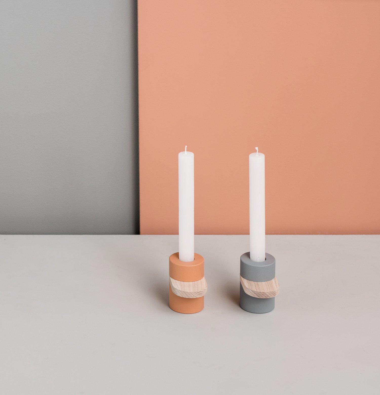 ODNA_+kouple_candle_coralnadgray.jpeg
