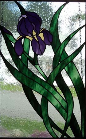 Lone Iris - 73 pieces - 12" x 18"