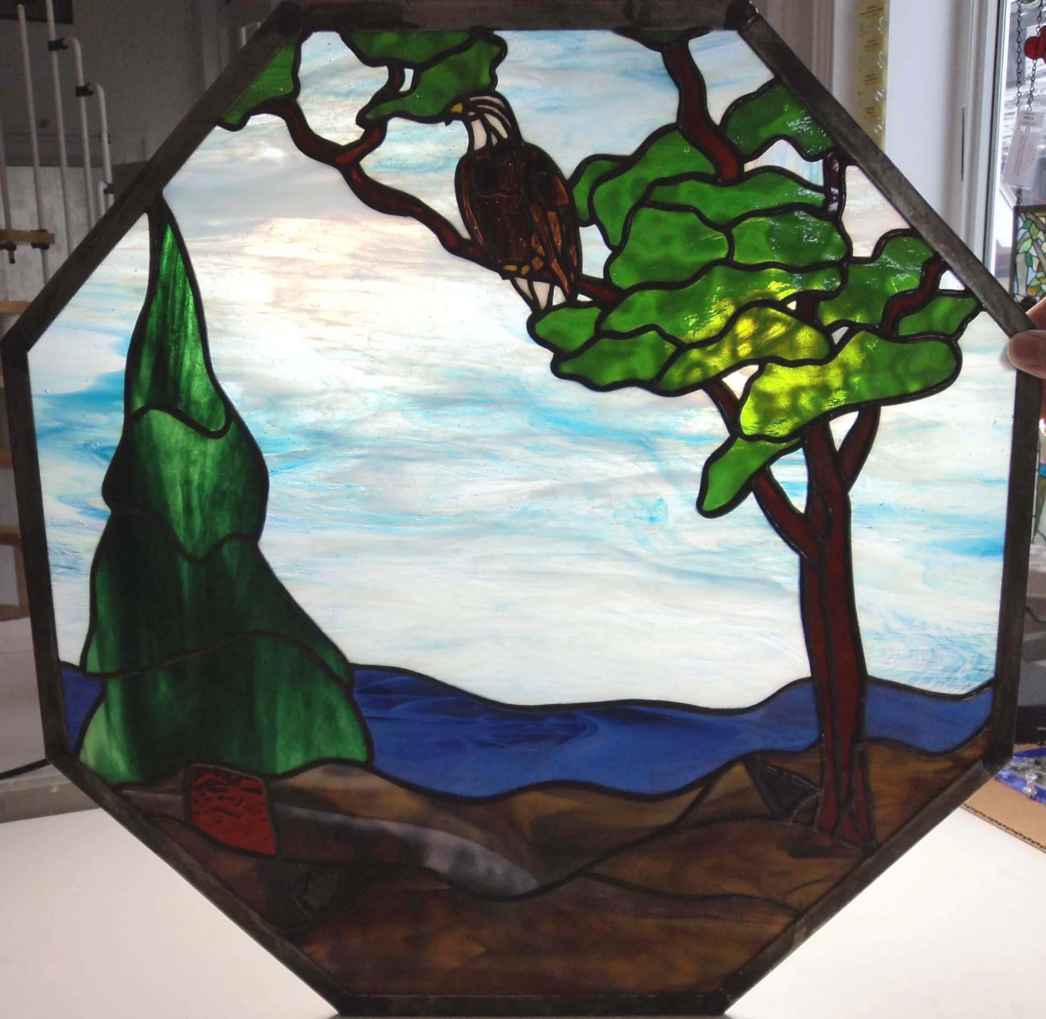 Commission Eagle and Arrowheads - 108 pieces - 18" Octagon