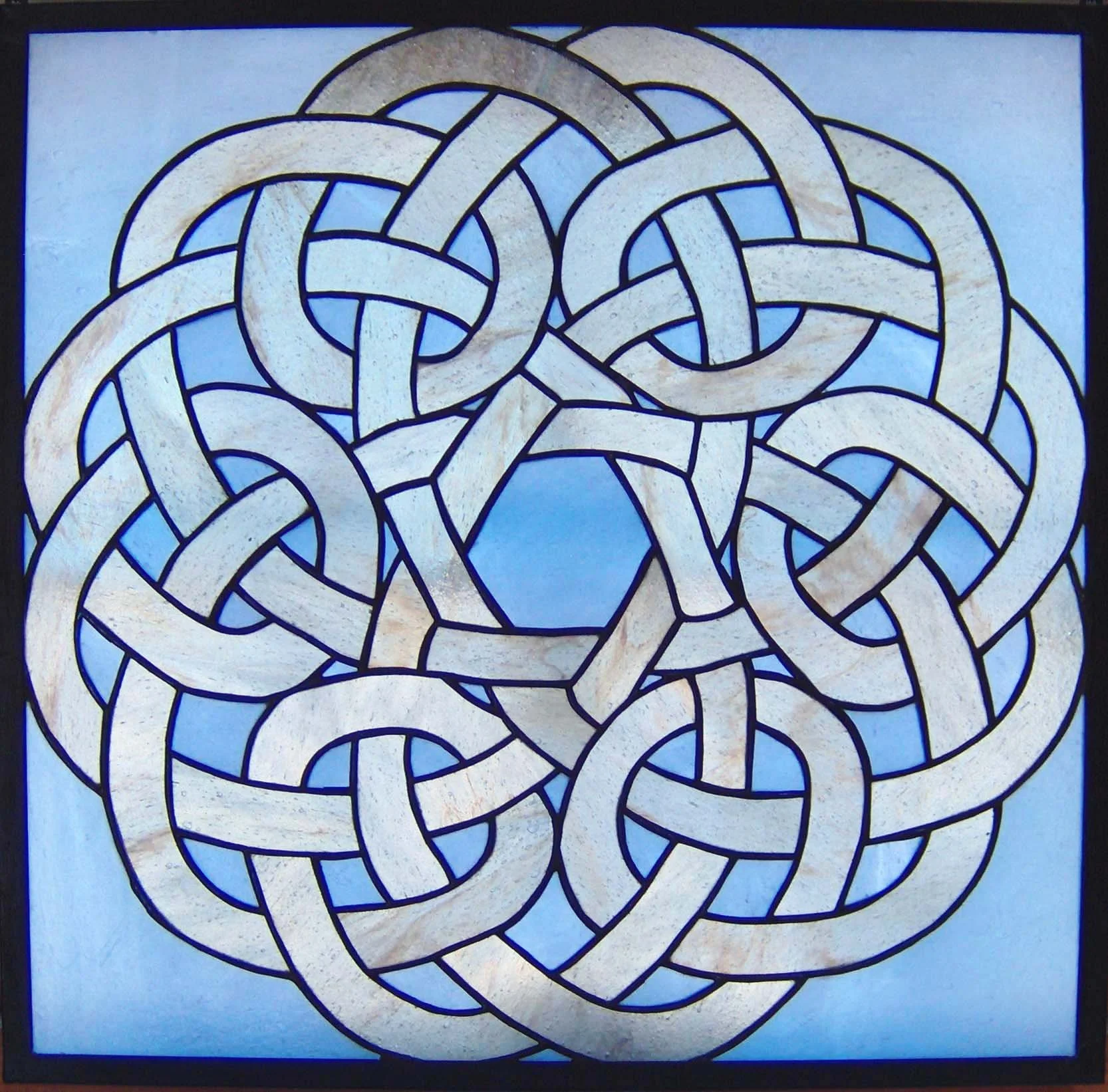 Golden Celtic Circle - 120 pieces - 20" x 20"