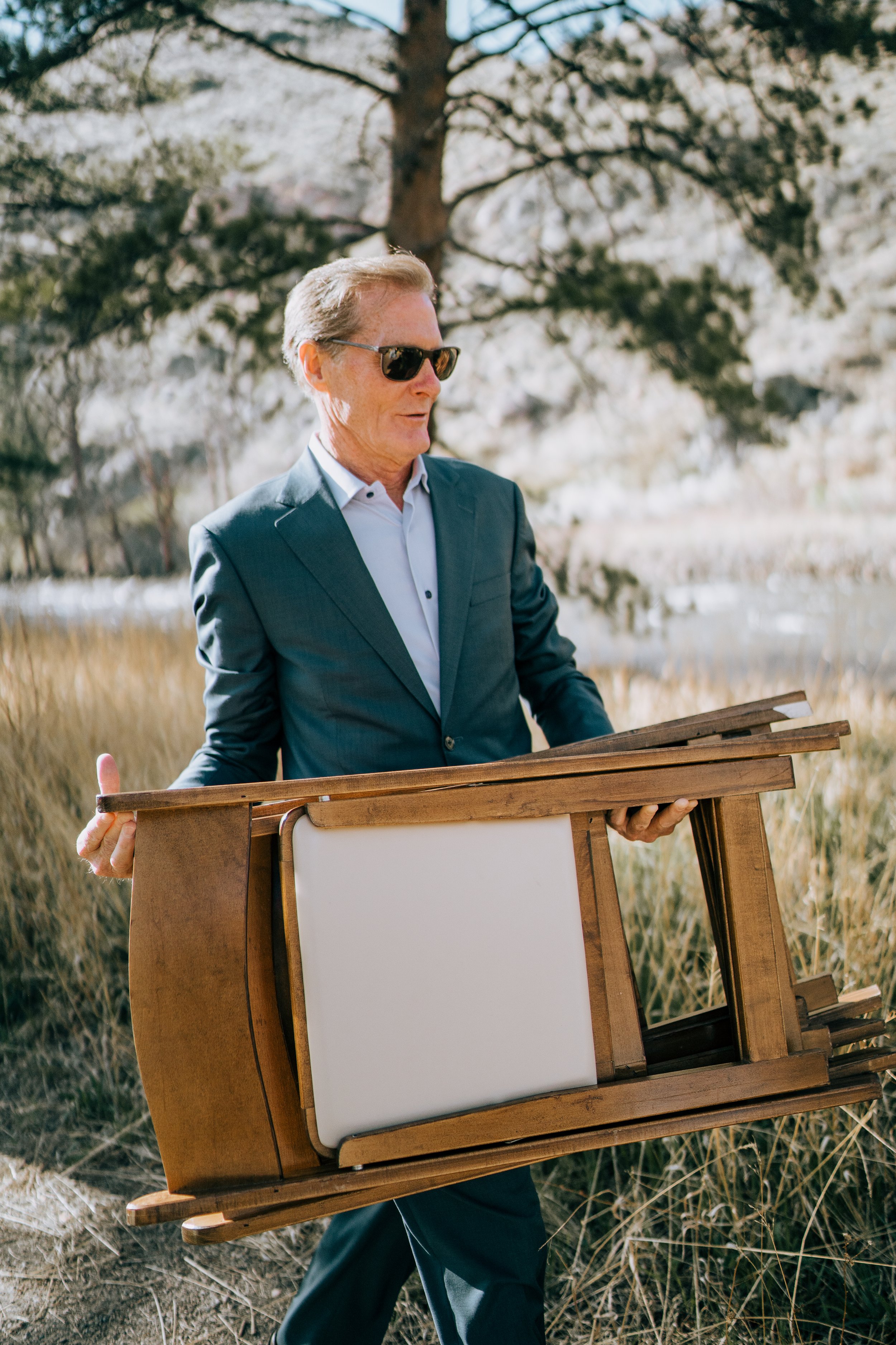 poudre-canyon-fort-collins-wedding-photographer-ceremony-setup