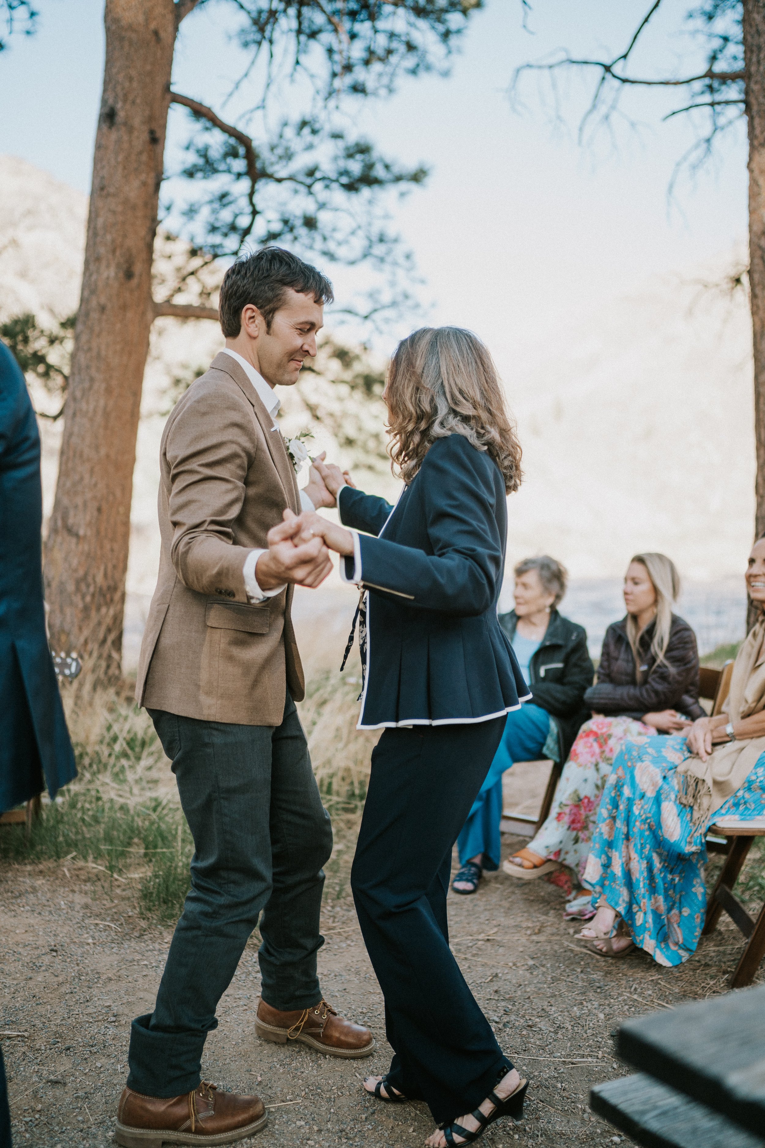 poudre-canyon-fort-collins-wedding-photographer-mother-son-dance