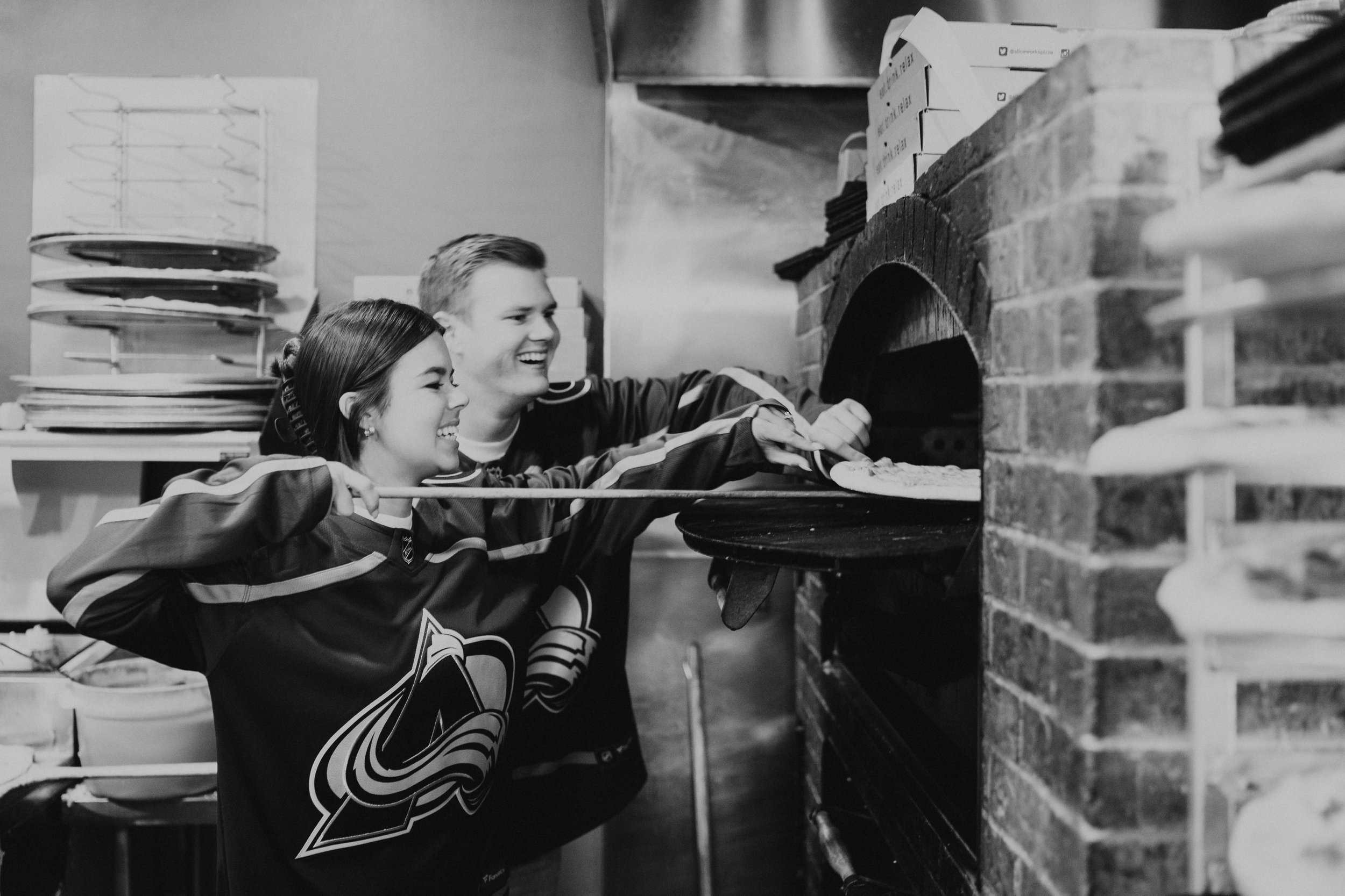 MADELINEJSTUDIOS-DOWNTOWN-DENVER-ENGAGEMENT-PIZZA-SHOP-PHOTOGRAPHER-DSC00943.jpg