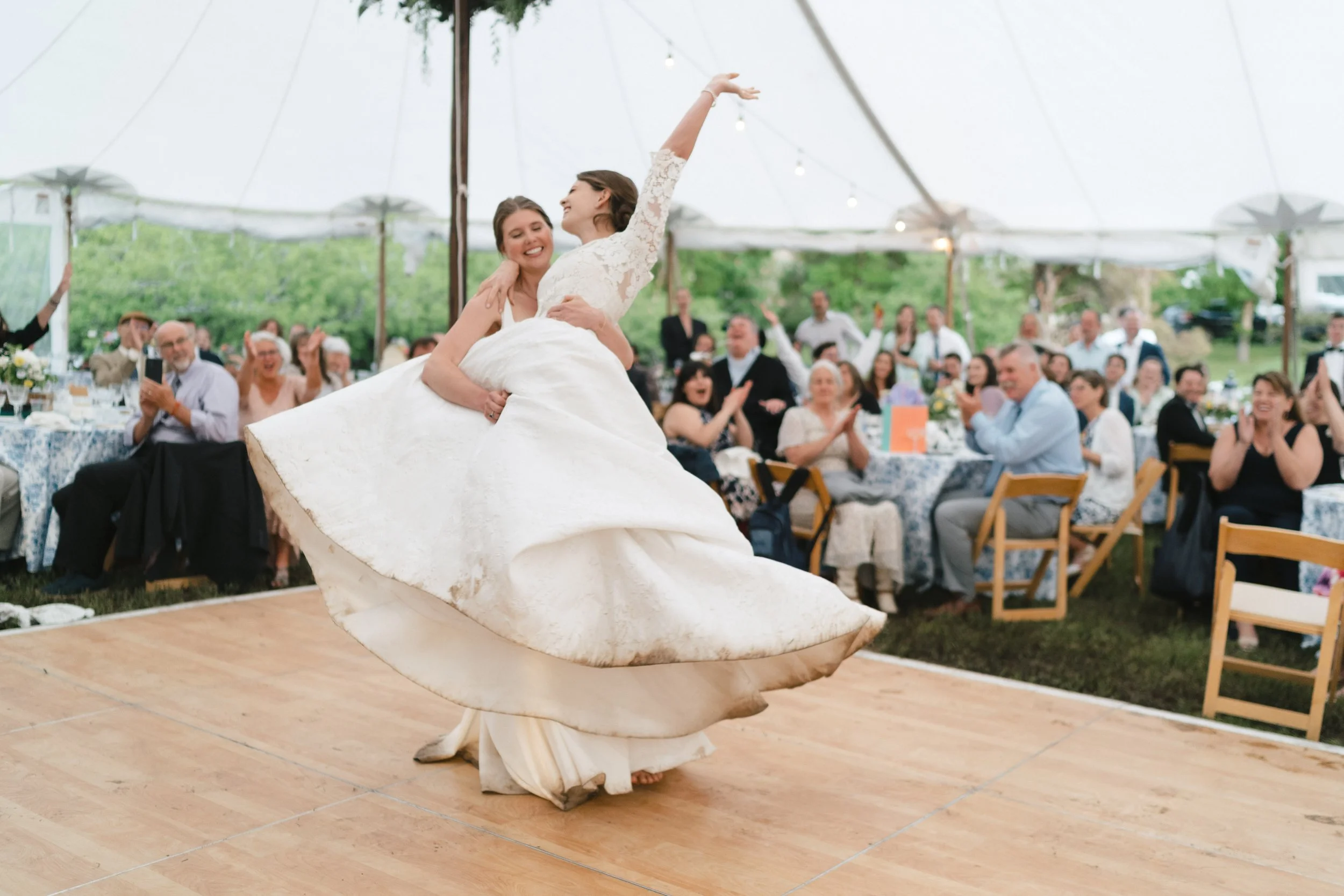 boulder luxury backyard wedding boulderado brides lesbian madelinejstudios wedding20230527-195310.jpg