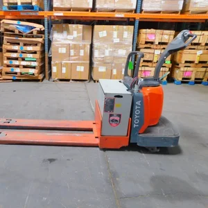 Pallet Jacks