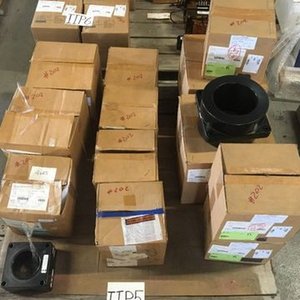 Compra de almacenes de herramientas