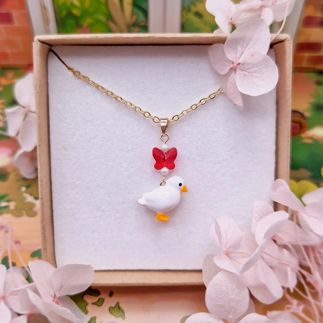 Honk Gold Necklace Box Square.jpg