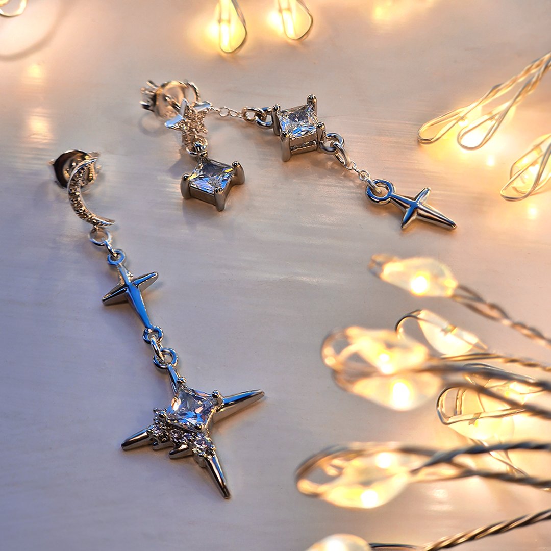 Feyre-Inspired Starry Earrings ⭐ Gold/Silver