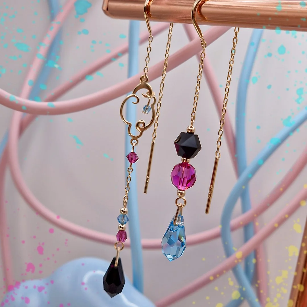 Jinx-Inspired Threader Earrings 💣