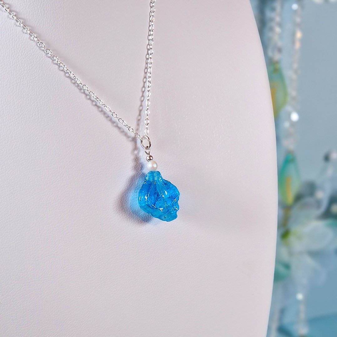 Mermaid Necklace Silver Close Square.jpg