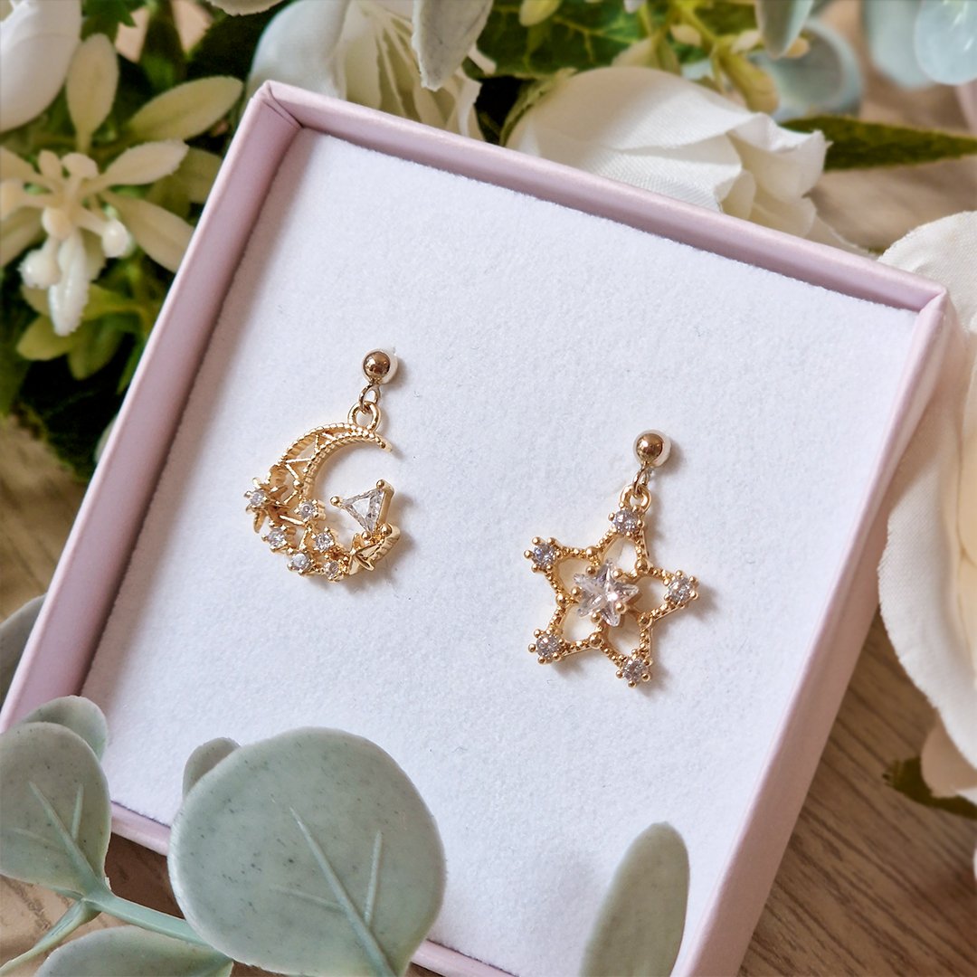 Gold Star and Moon Studs.jpg
