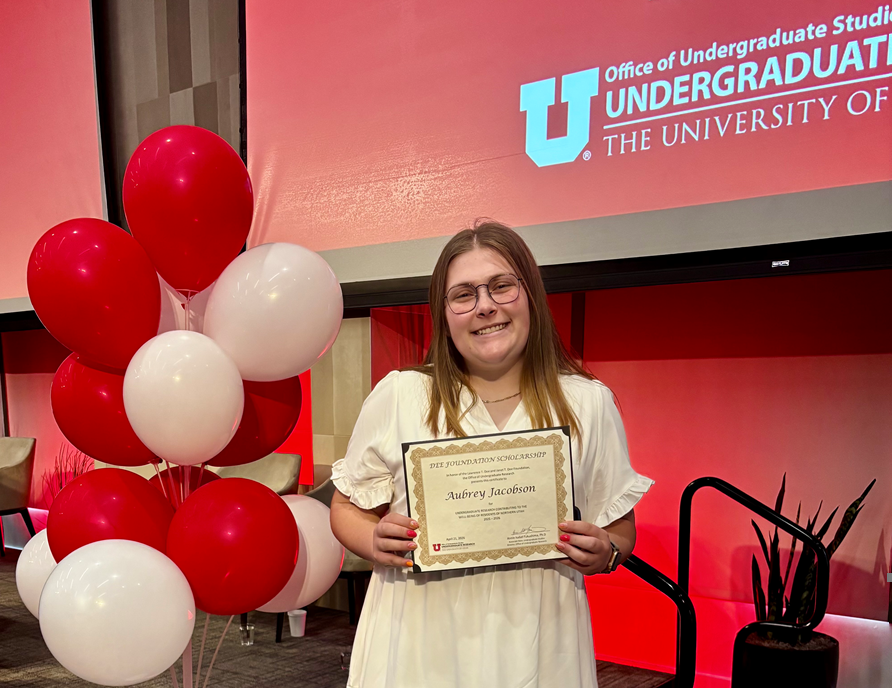 Aubrey awarded at Dee Foundation Scholarship presentation. 