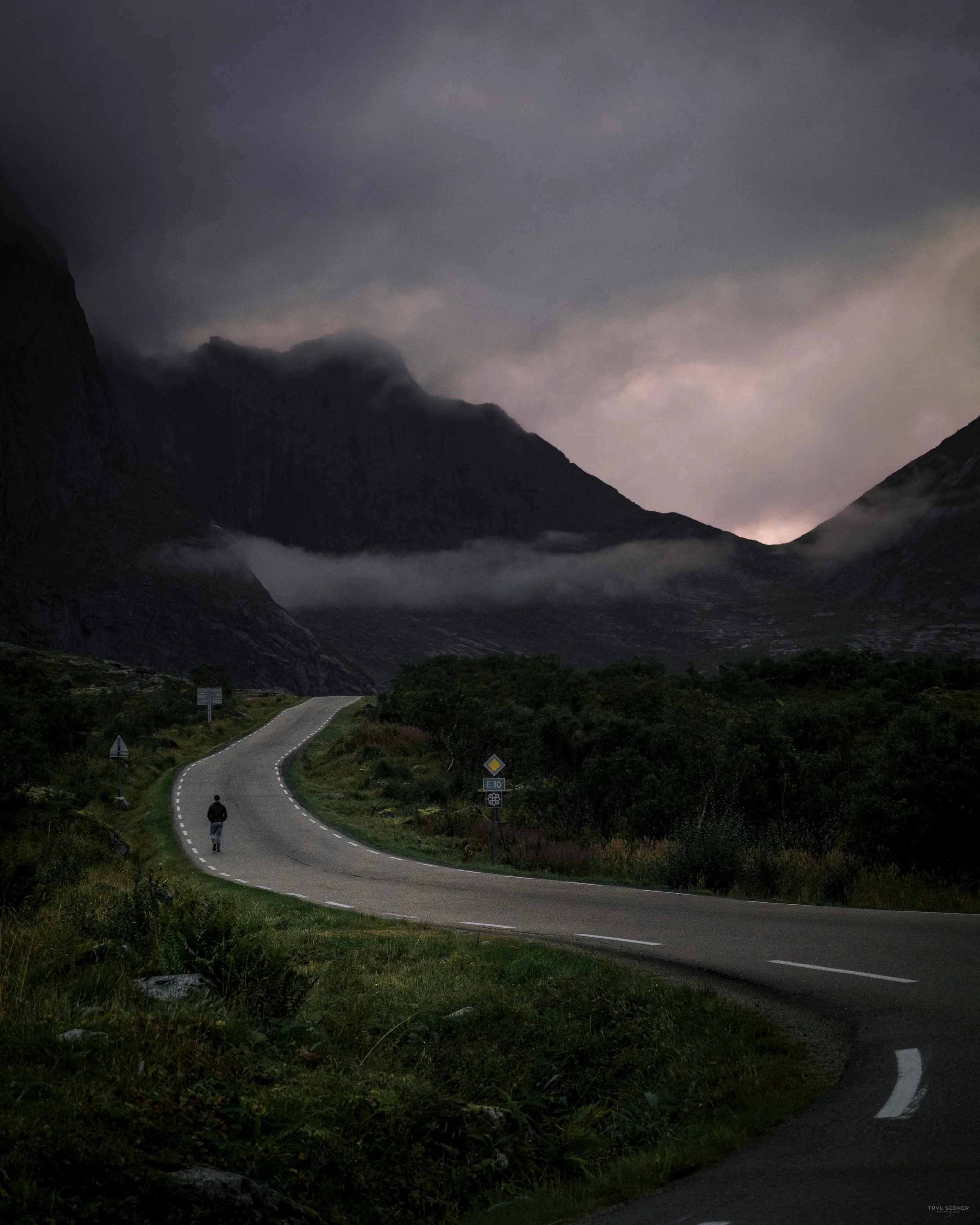 norwayroad1.jpg