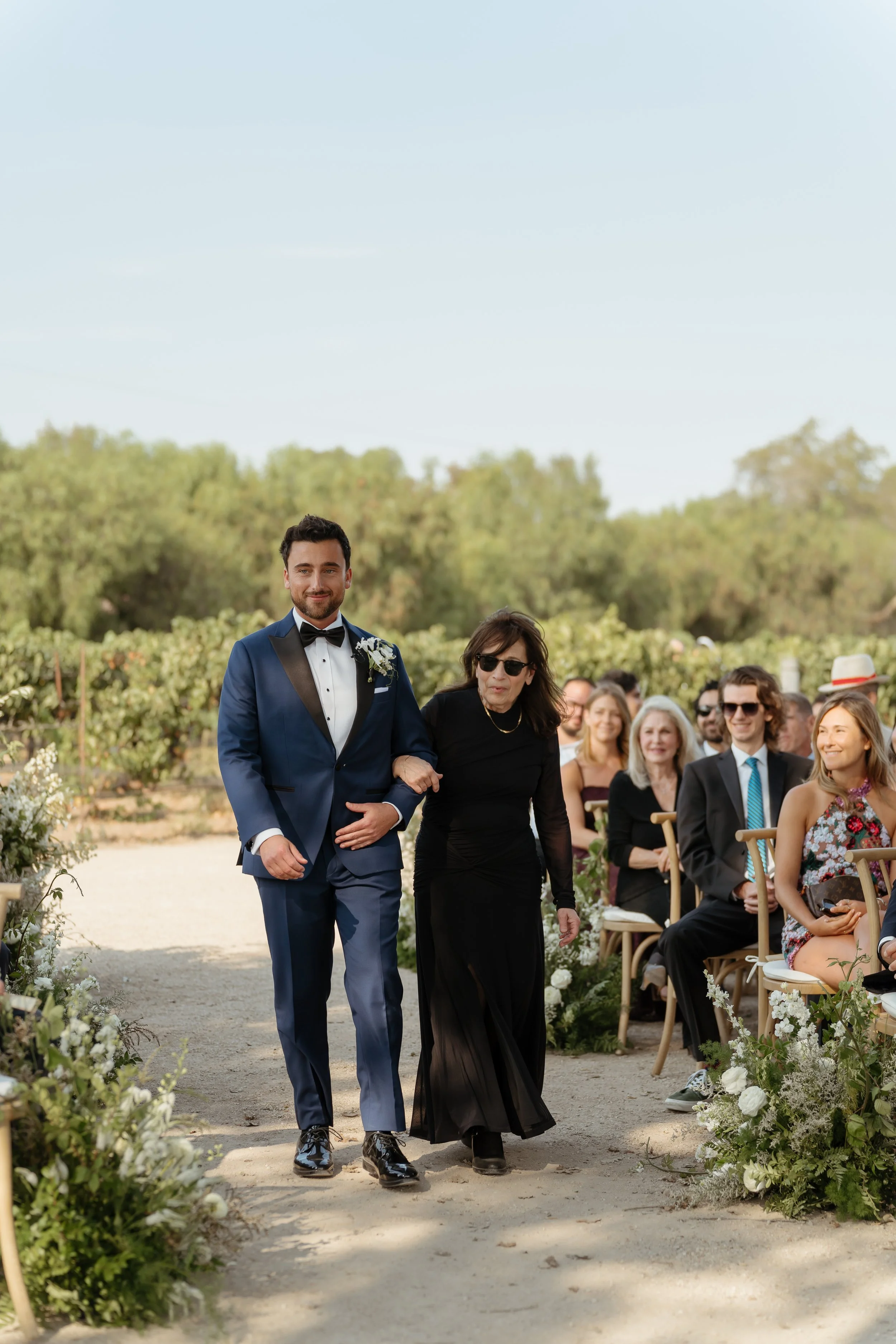 L&M-Sunstone-winery-wedding--17.jpg