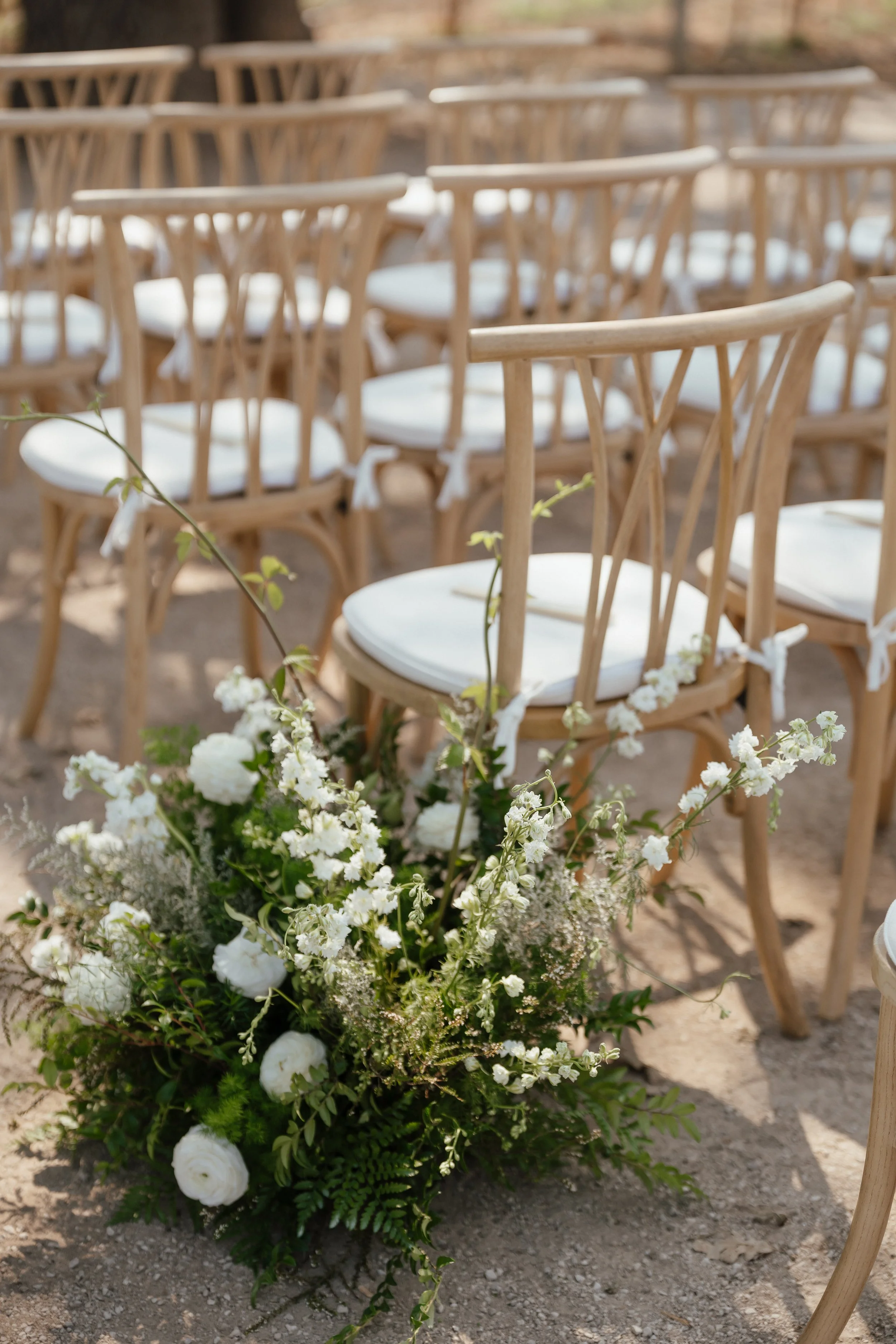 L&M-Sunstone-winery-wedding--7.jpg