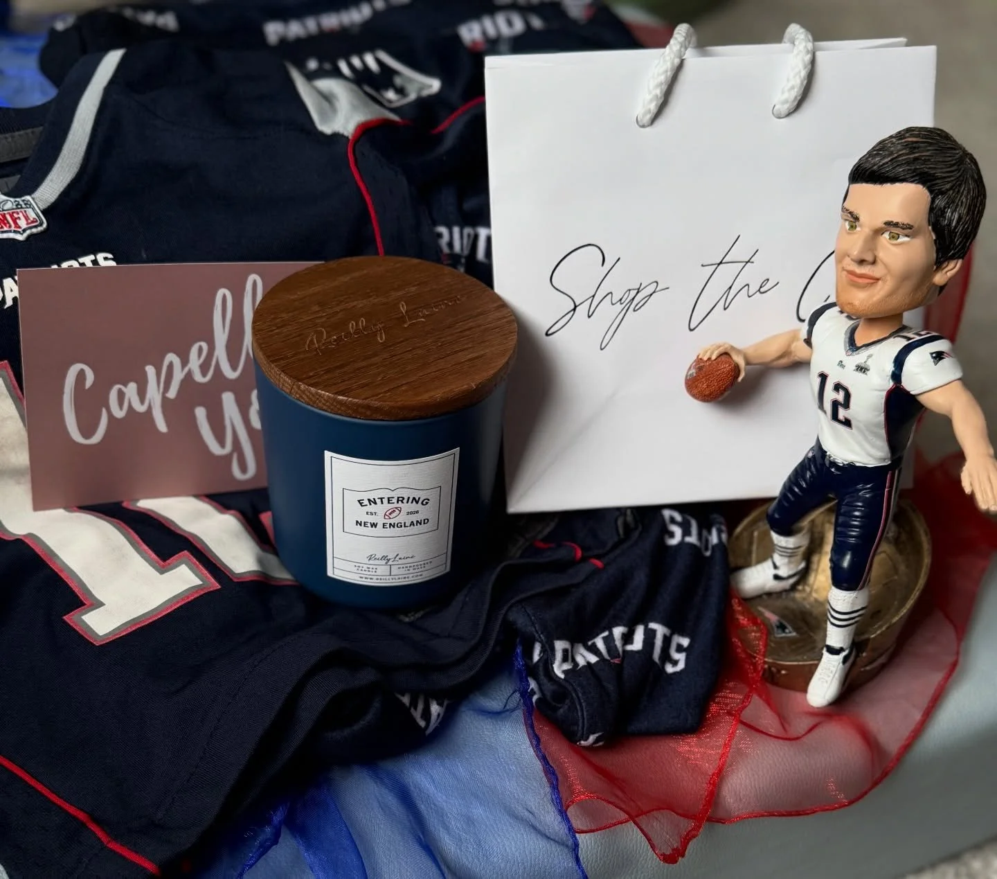 WAGS of the NFL: Cardio Pilates on Tap by @capellayoga 🏈✨

Our WAG Cardio Pilates on Tap is BACK this Sunday, Feb 8 at 11 AM @breakrockbrewing, hosted by Capella&rsquo;s #1 Pats fan, @abbyrezendesmitchell 

This class is SOLD OUT, but don&rsquo;t wo