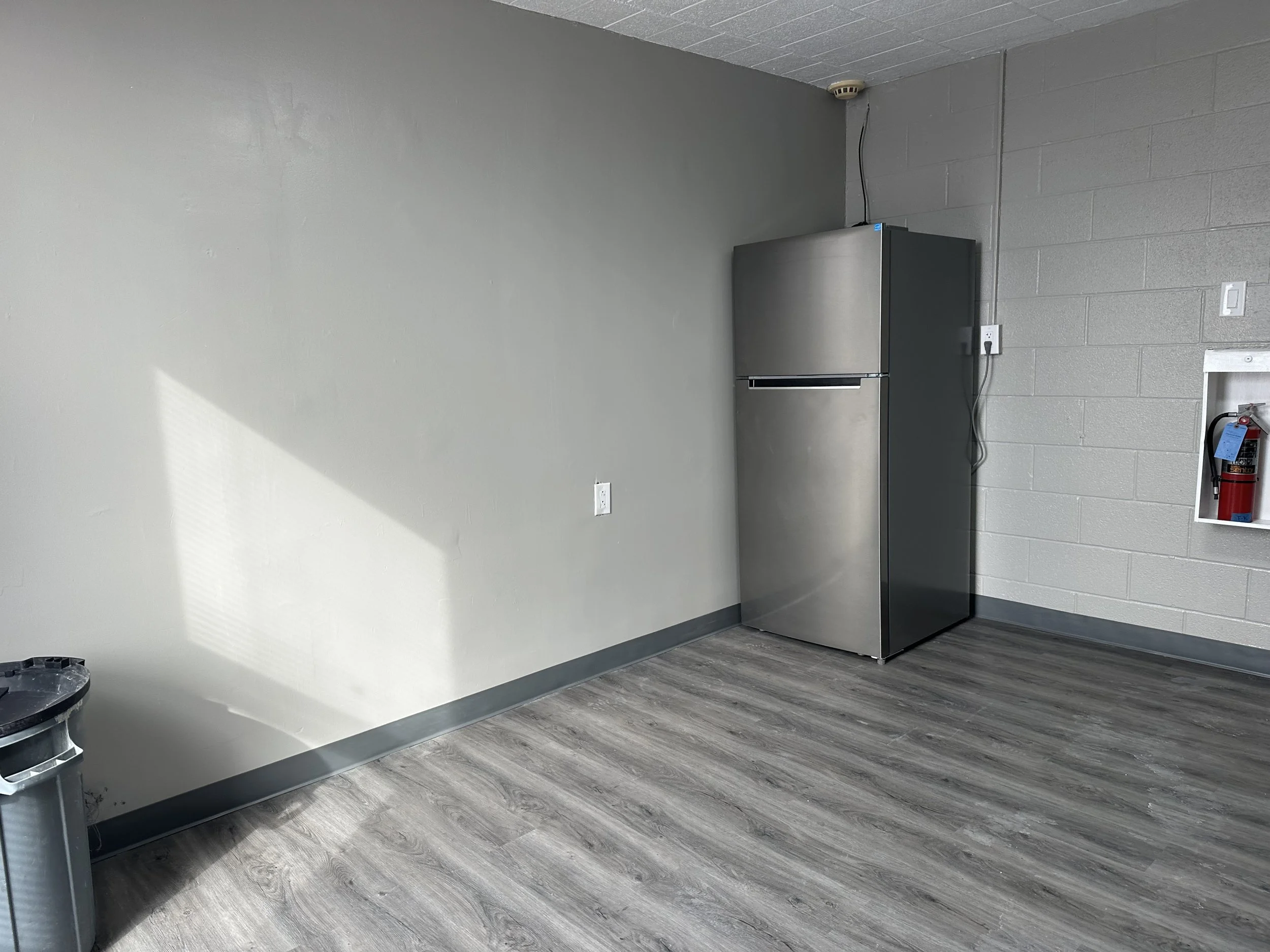 Pratt kitchen 4.jpeg