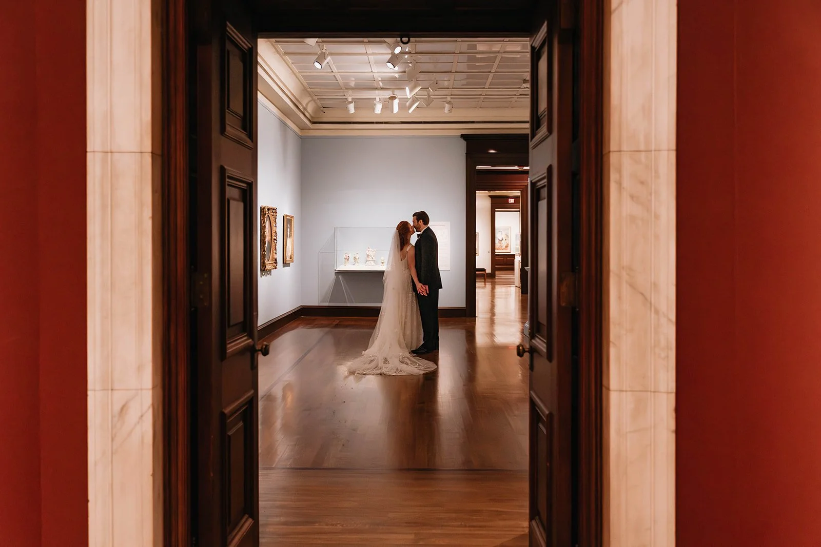 Cincinnati-Wedding-Photographer-Cincinnati-Art-Museum-Stafford-The-Daydreamer-Diaries-02478-2_websize.jpg