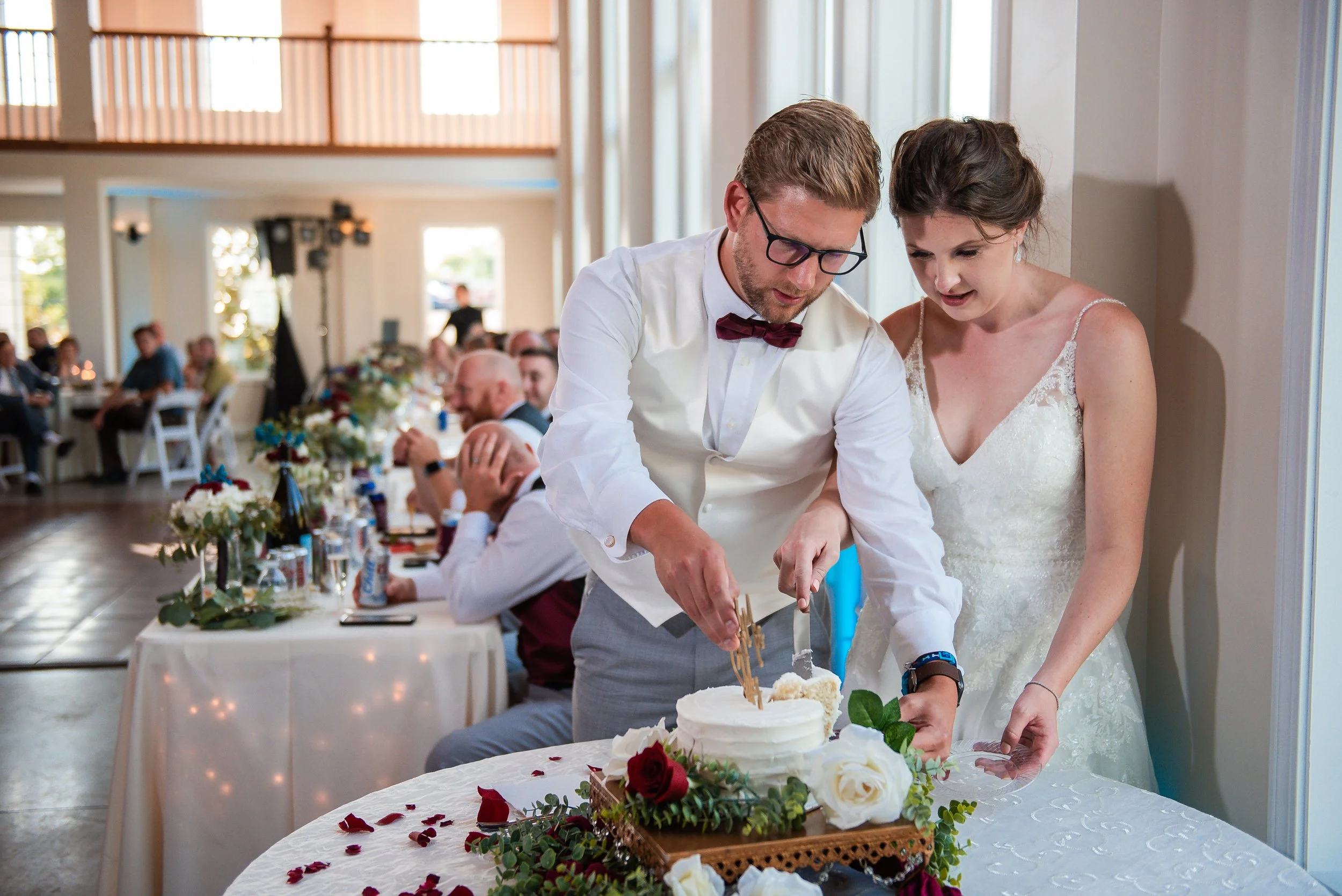 This is a scenic boho elegant rustic view of the inside of the award-winning reception hall outdoor mansion wedding venue Rosewood Manor in Miamisburg at Magnolia Estate. Surrounded by the Greater Dayton, Columbus, and Cincinnati areas. 