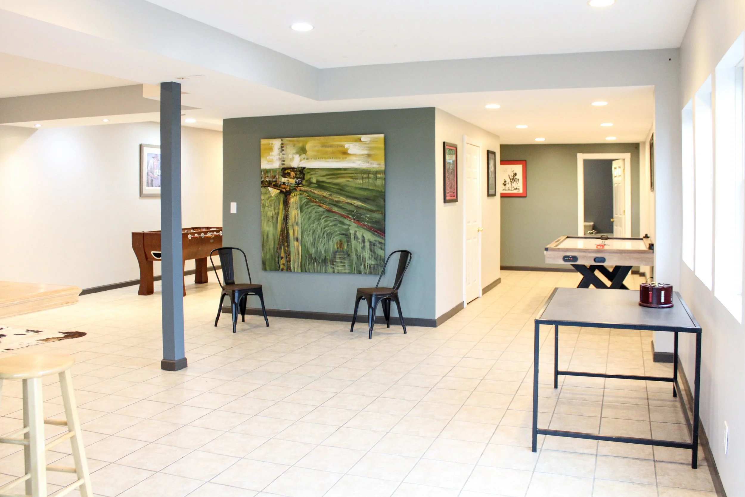 This is a photo of the Additional Changing suite at Magnolia Estate for the groom and the groomsmen. However, we have had the Bride and her Bridesmaids use the wedding suite too.