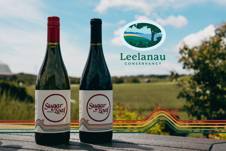 Sugar Loaf Red &amp; White