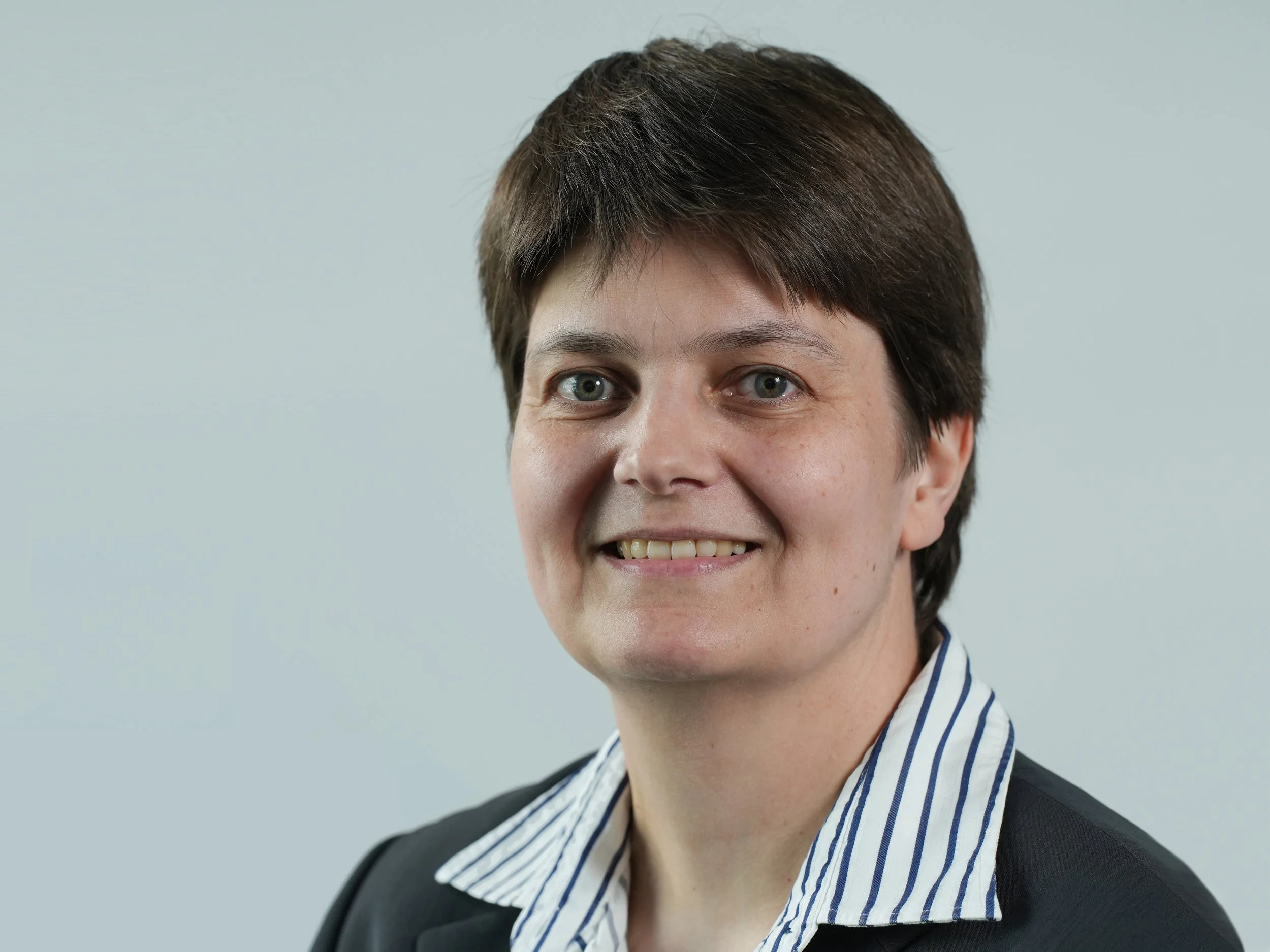 Verena Göcke headshot