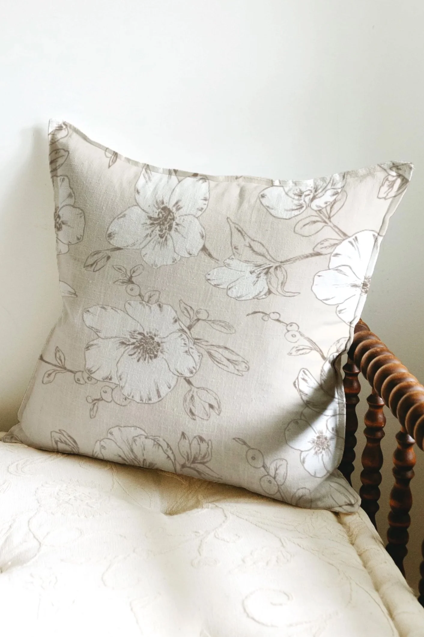 Pillow+-+Mockup+-+BonnieChristine+P%2B+copy.jpg