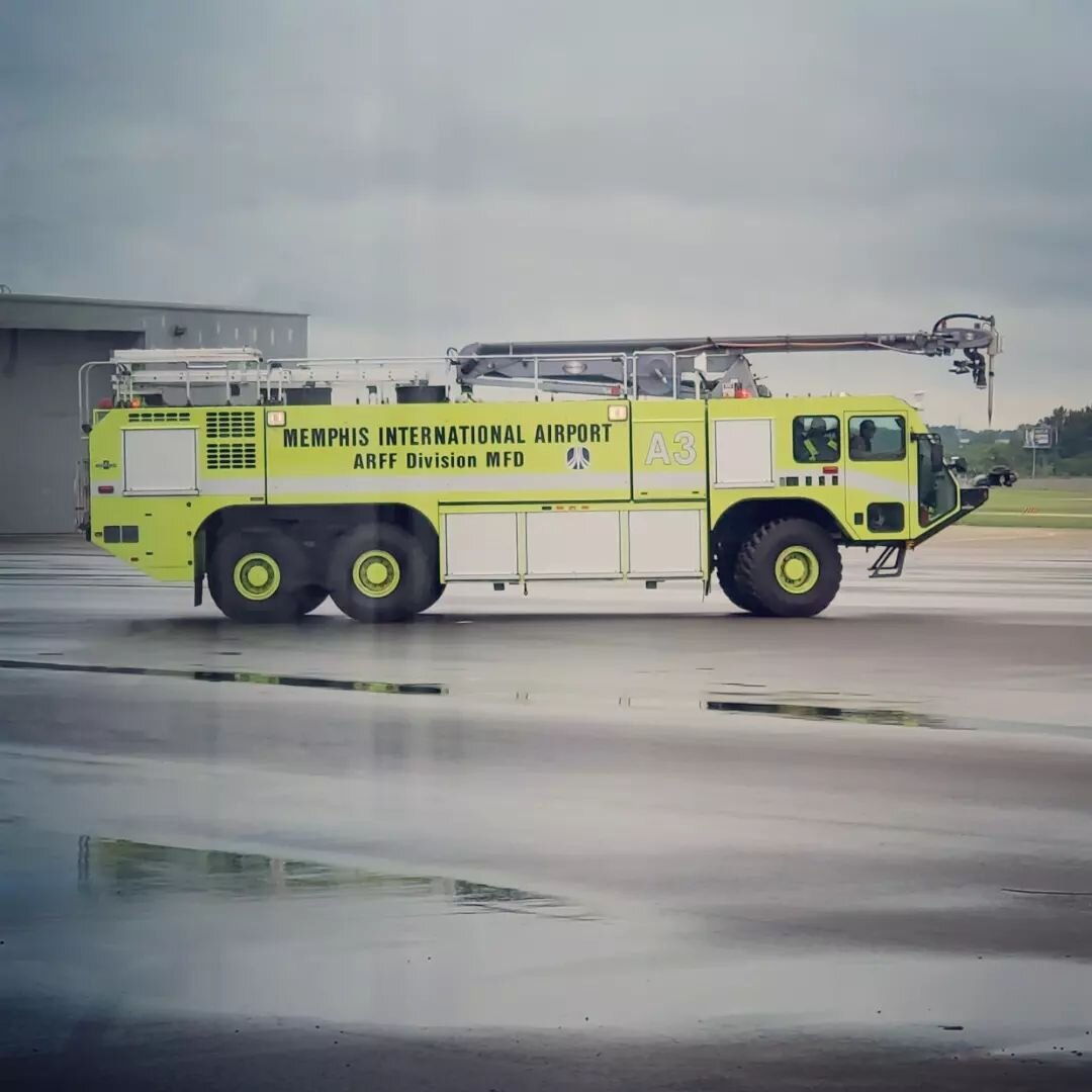 Memphis Airport Fire Department at the ready in case of a problem. Good to know that they are ready to rescue at a moments notice.