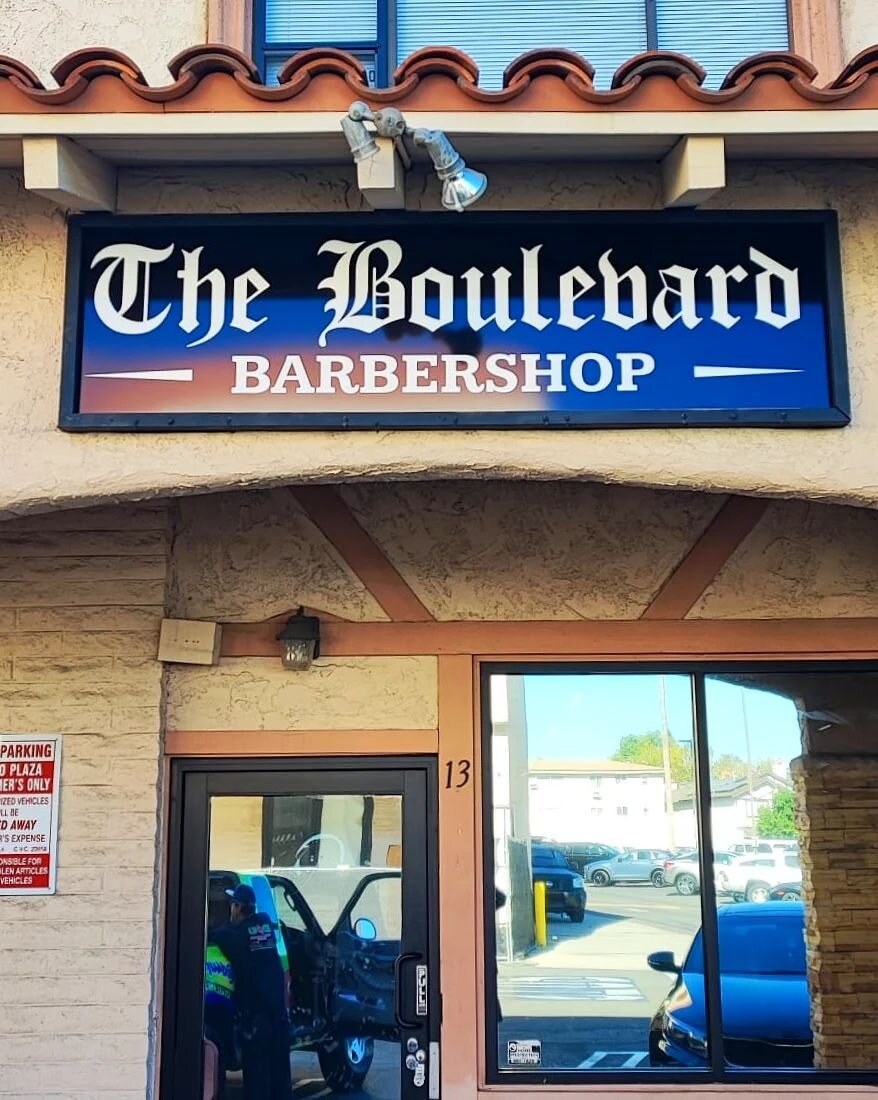 Acrylic Signs for New Barbershop opening on Ventura Blvd &quot;The Boulevard&quot;

#signs #signage #acrylicsigns #lightboxsign #pylonsign #barbershop #barber #barberlife #haircut #venturablvd #encino #boulevard #signsinstallation #design4u #d4u #old