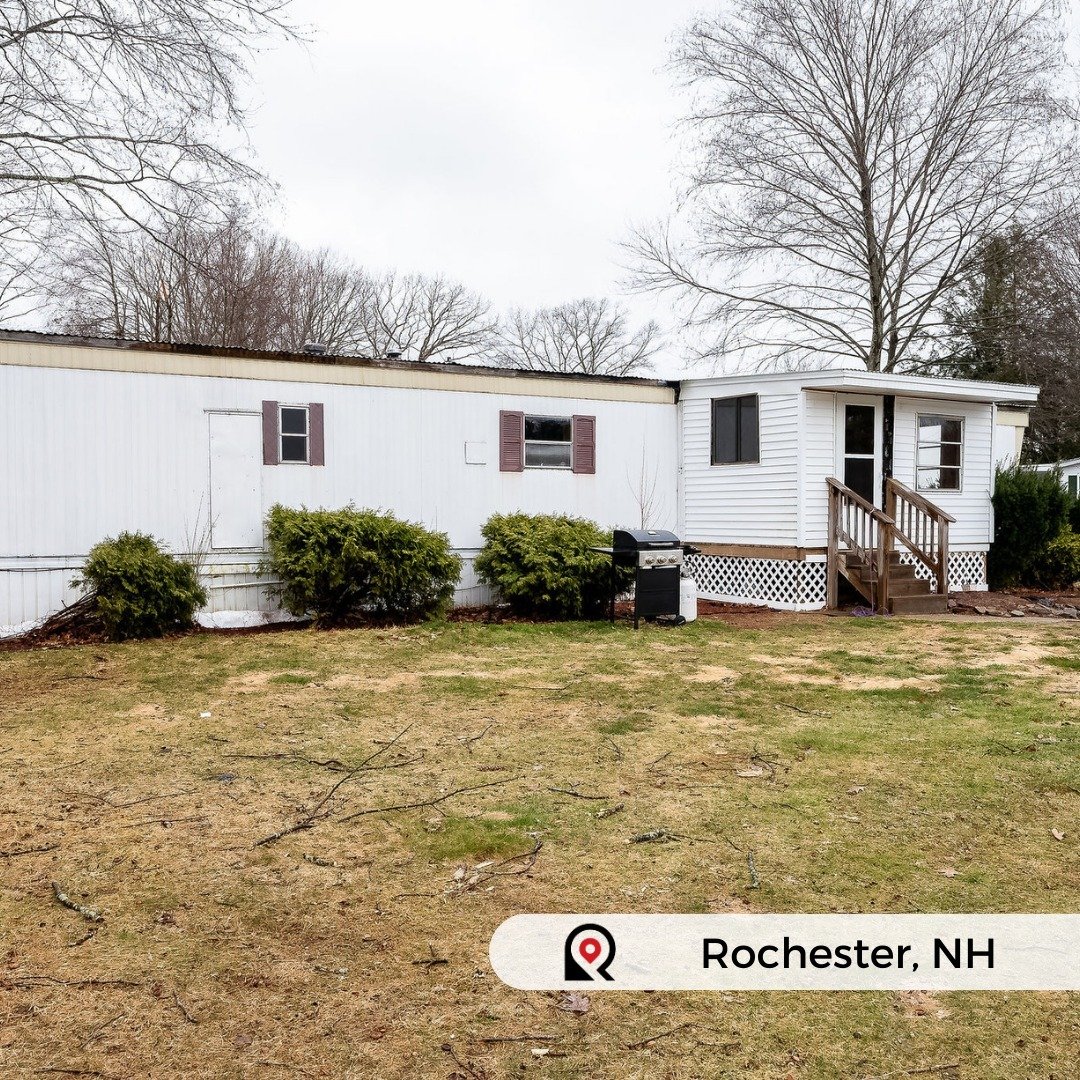 💥 The wait is over - Now Live!
📍14 S Cranberry Lane Rochester, NH
Offered at $65,000!

🛏️ 2
🛁 1

Features Include:
* Brand new flooring throughout
* 2 year old heating system 🔥
* Community clubhouse for events + private functions
* Gazebo at the