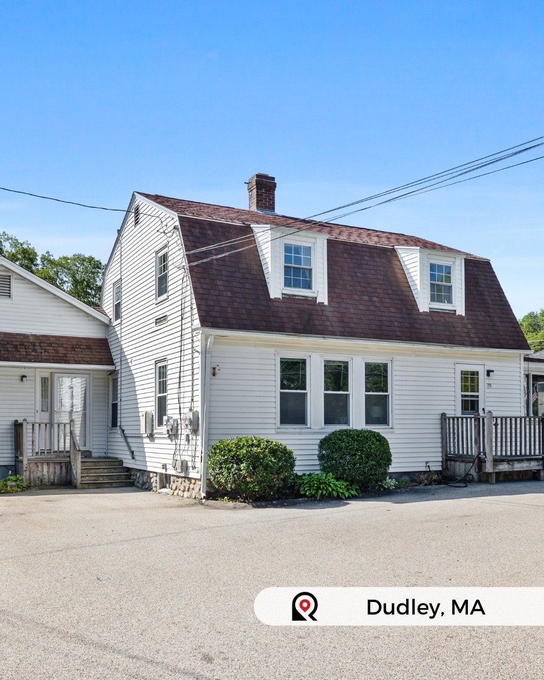 📍 225 West Main Street Dudley, MA
🏷️ $485,000

🛏️ 6
🛁 3

🏠 Open Houses
Saturday 6/20 - 11am to 1pm

☎️ For More Information
Michael Domingues 774-200-4744

 🏡 Two homes in one! This spacious multi-family features a 2-bed/1-bath unit + a 4-bed/2