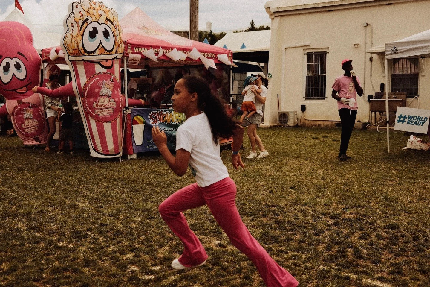 Check out highlights from the Somersfield Spring Fair, captured by talented local photography artist Nikk Richardson. Nikk not only brings events like this to life through his lens&mdash;he also shares his expertise with students as the leader of our