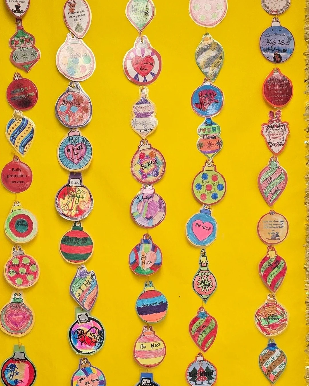 A festive Kindness Tree has sprouted by the staff lounge! The 3D display is decorated with ornaments filled with kind words and messages from students. It is a simple, cheerful reminder of the thoughtful spirit that flows through Somersfield at this 