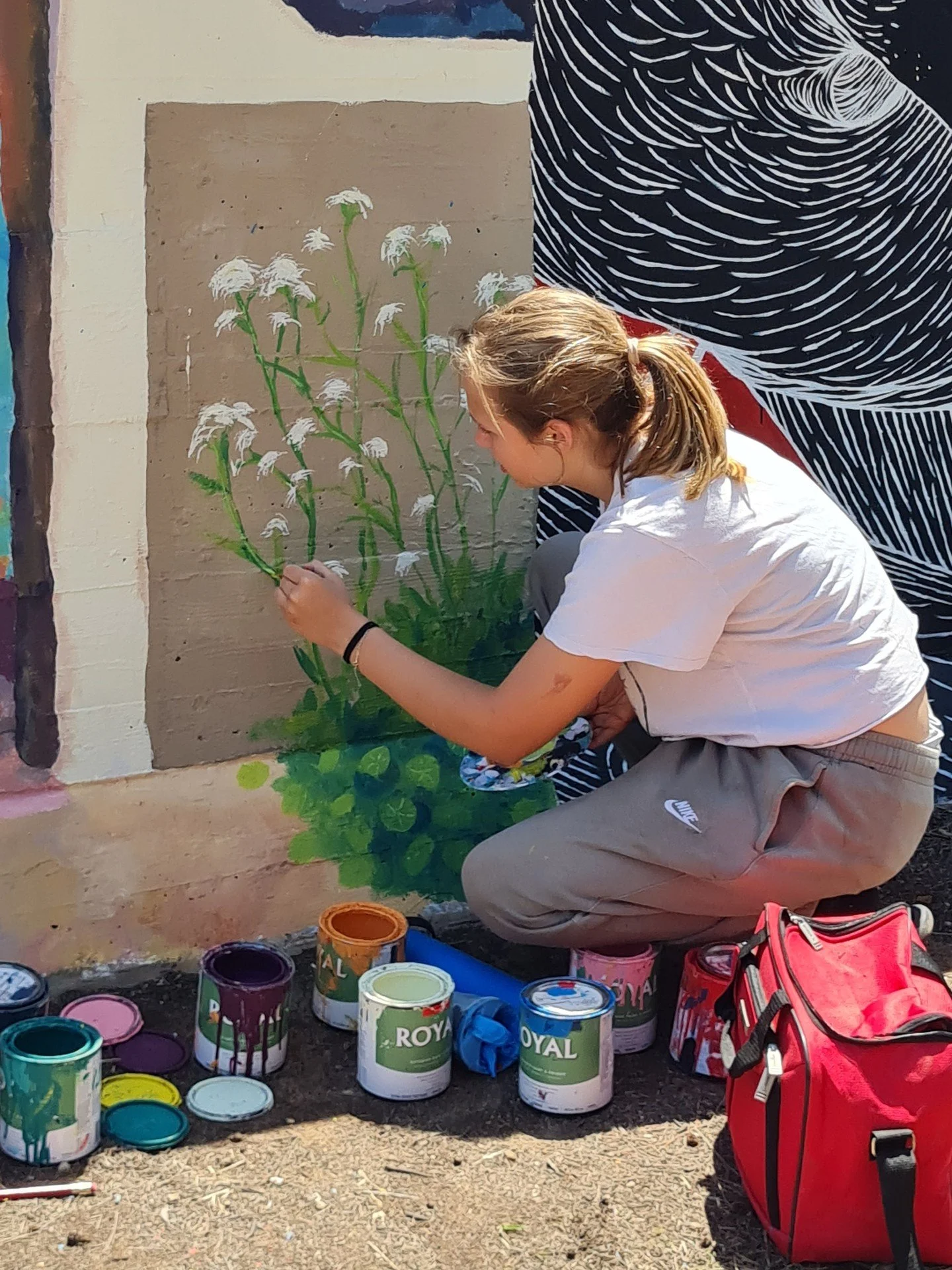 April Cherry &rsquo;28 has added her mark to Bermuda&rsquo;s landscape as part of the Bermuda Walls third annual mural arts festival.

Bermuda Walls brings together local and international artists to tell Bermuda&rsquo;s story through public art, and
