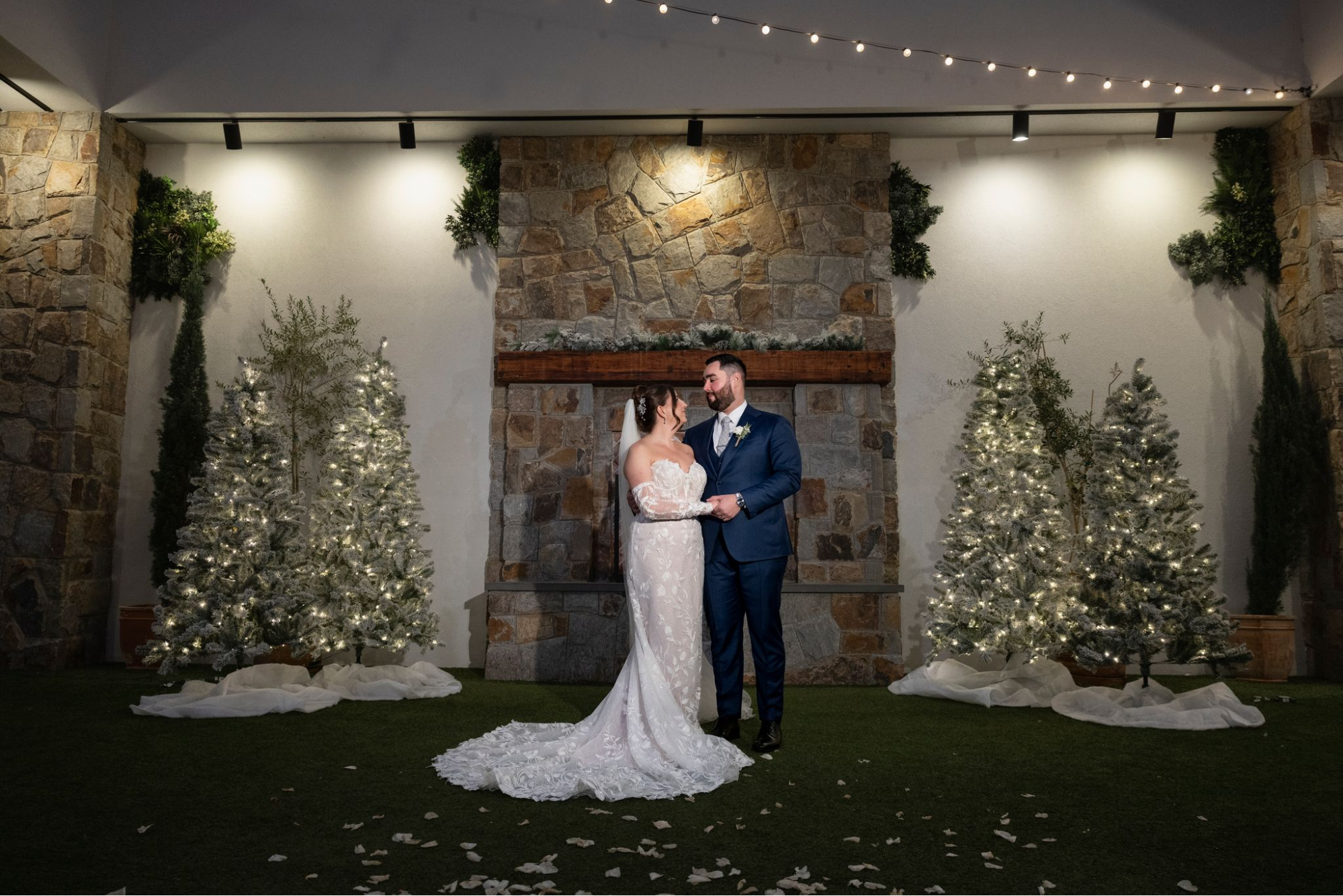 Couple in Spotlight Perona Farm.png