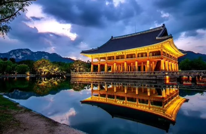 Bukchon Hanok Village