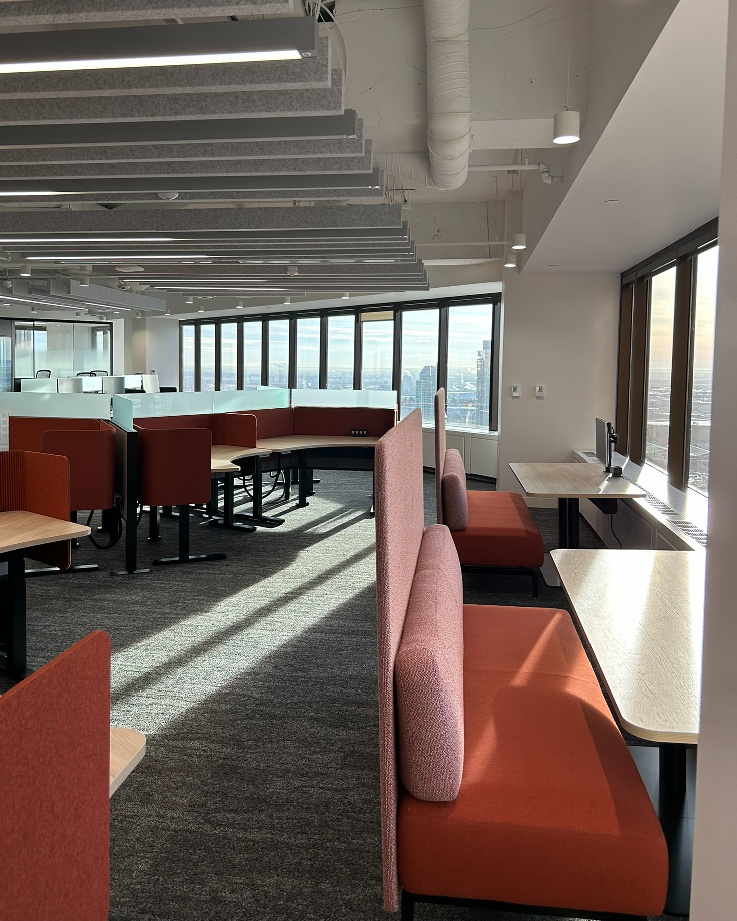 What Actually Makes a Workplace Perform Well?