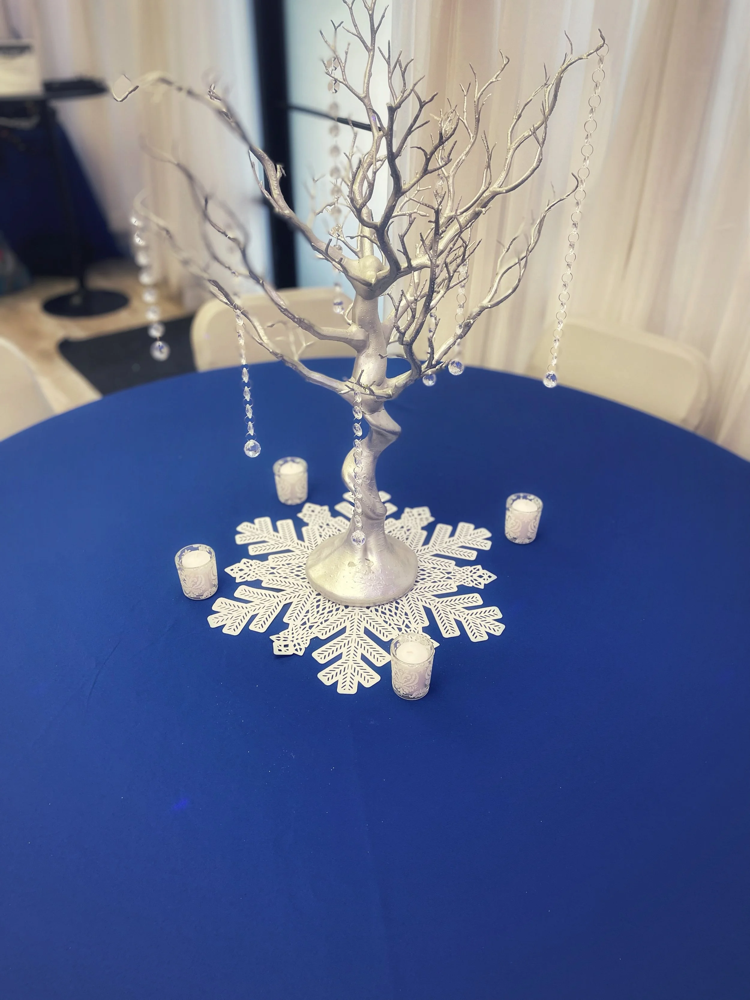 Royal Blue Round Tablecloth (Pickup ONLY)