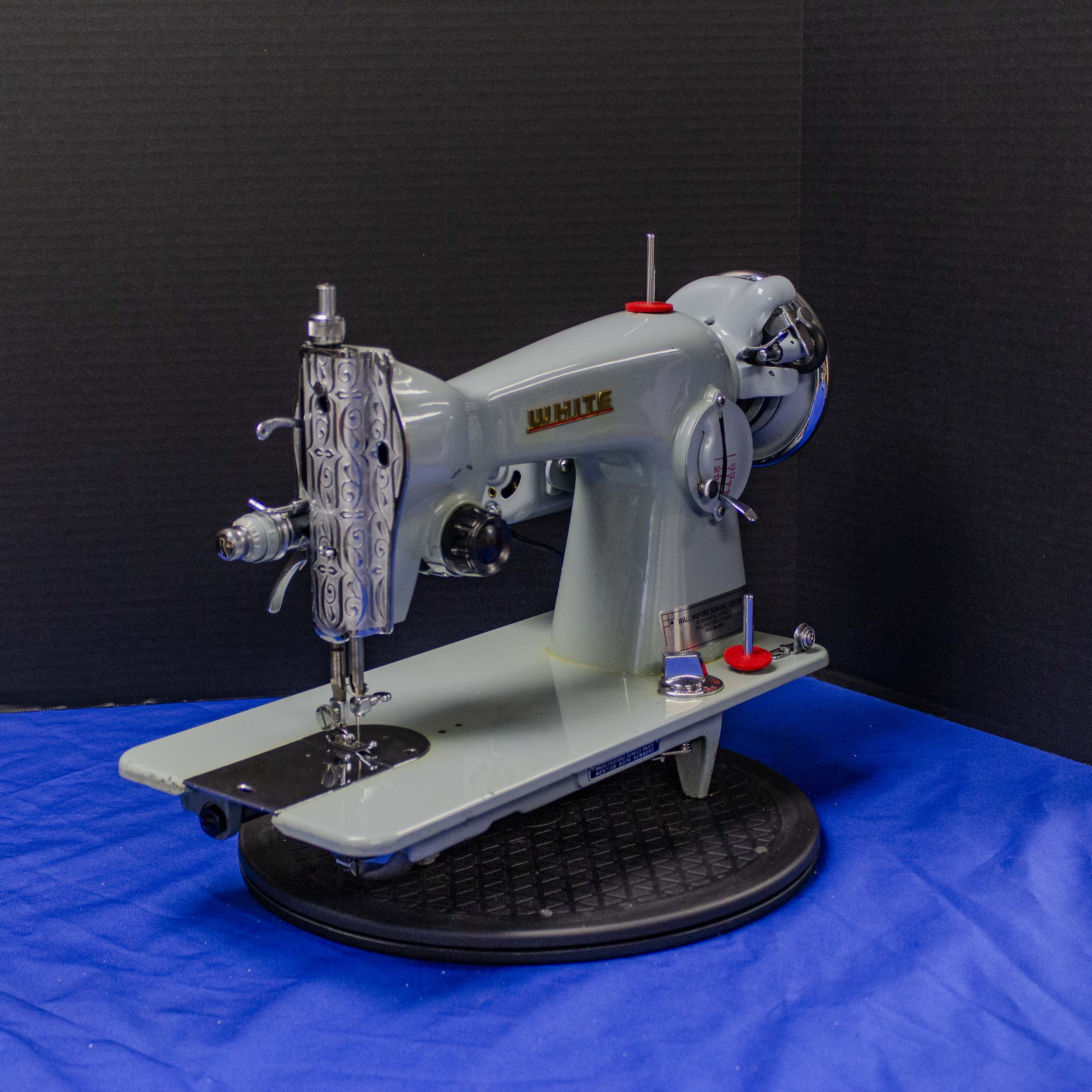 White Model 7011