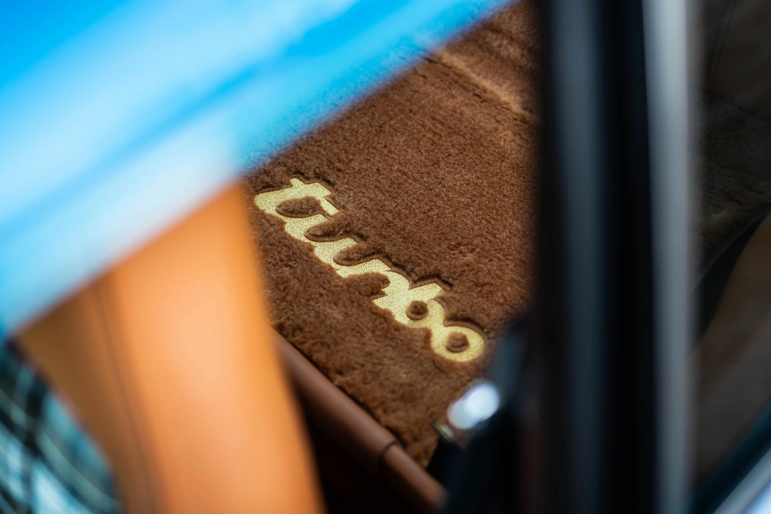 930-turbo-3.jpg