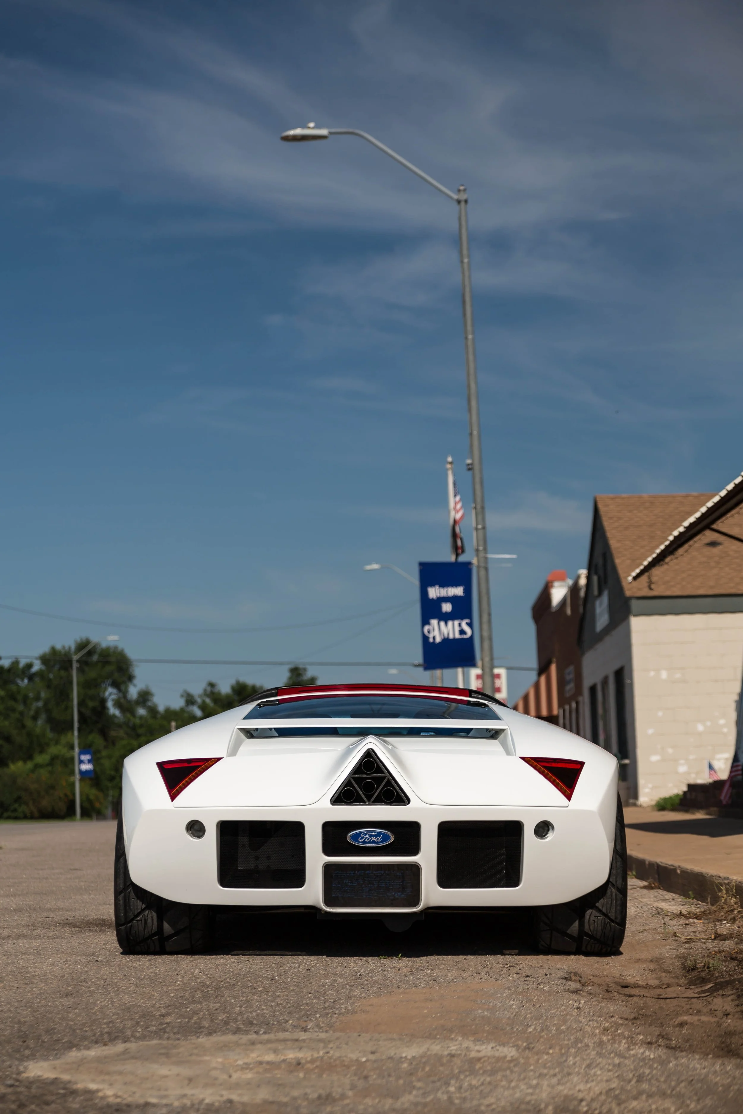 ford-gt90-23.jpg